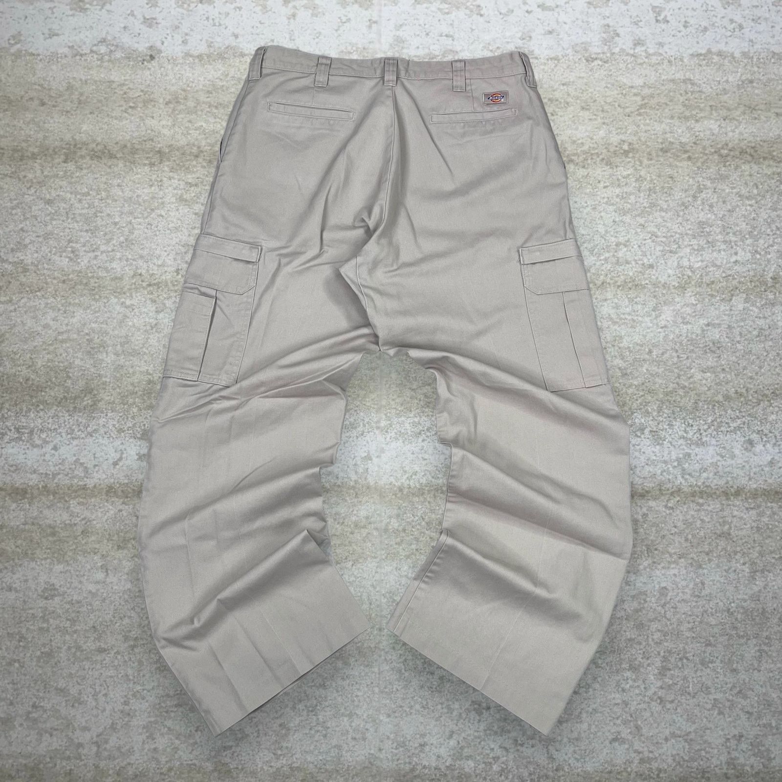 Dickies Vintage 90s Dickies Cargo Pants 36x32 Tan Relaxed Flat Front Size US 36 / EU 52 - 1 Thumbnail
