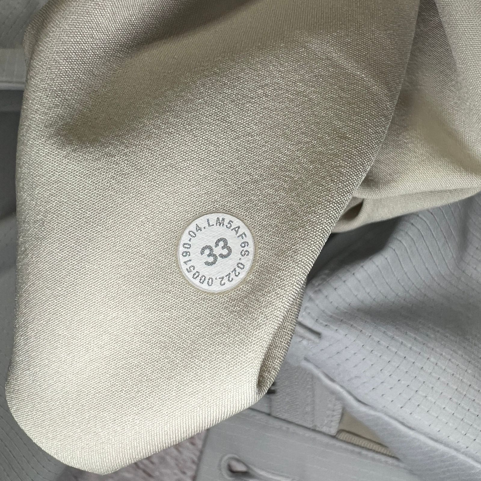 Lululemon Lululemon Commission Slim Ventlight Pant White Opal 33x33 Size US 33 - 3 Thumbnail