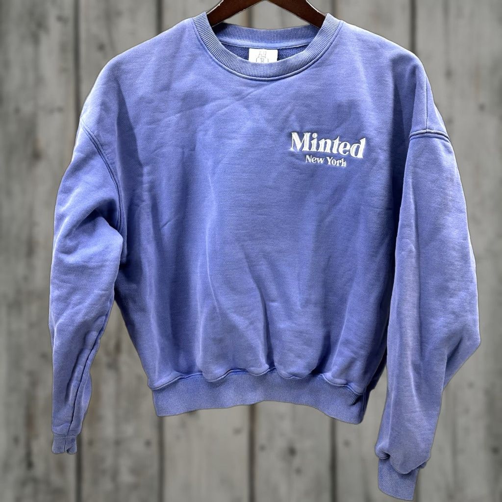 Minted New York VINTAGE Minted New York Women's Sweatshirt Pullover XS Purple All Seasons Embroidered Crewneck Activewear Size XS / US 0-2 / IT 36-38 - 1 Thumbnail