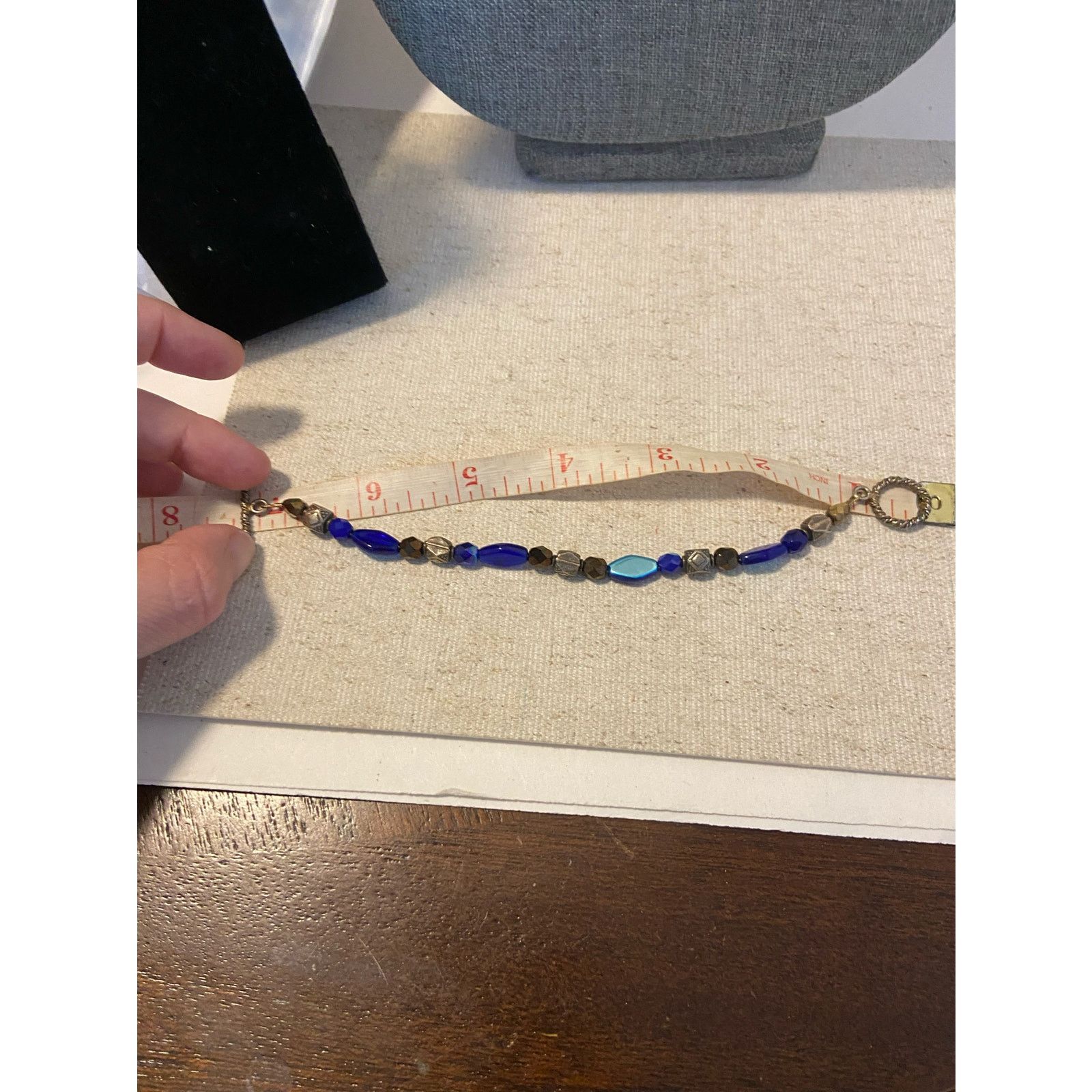 Handmade blue bead bracelet with toggle clasp Size ONE SIZE - 3 Thumbnail