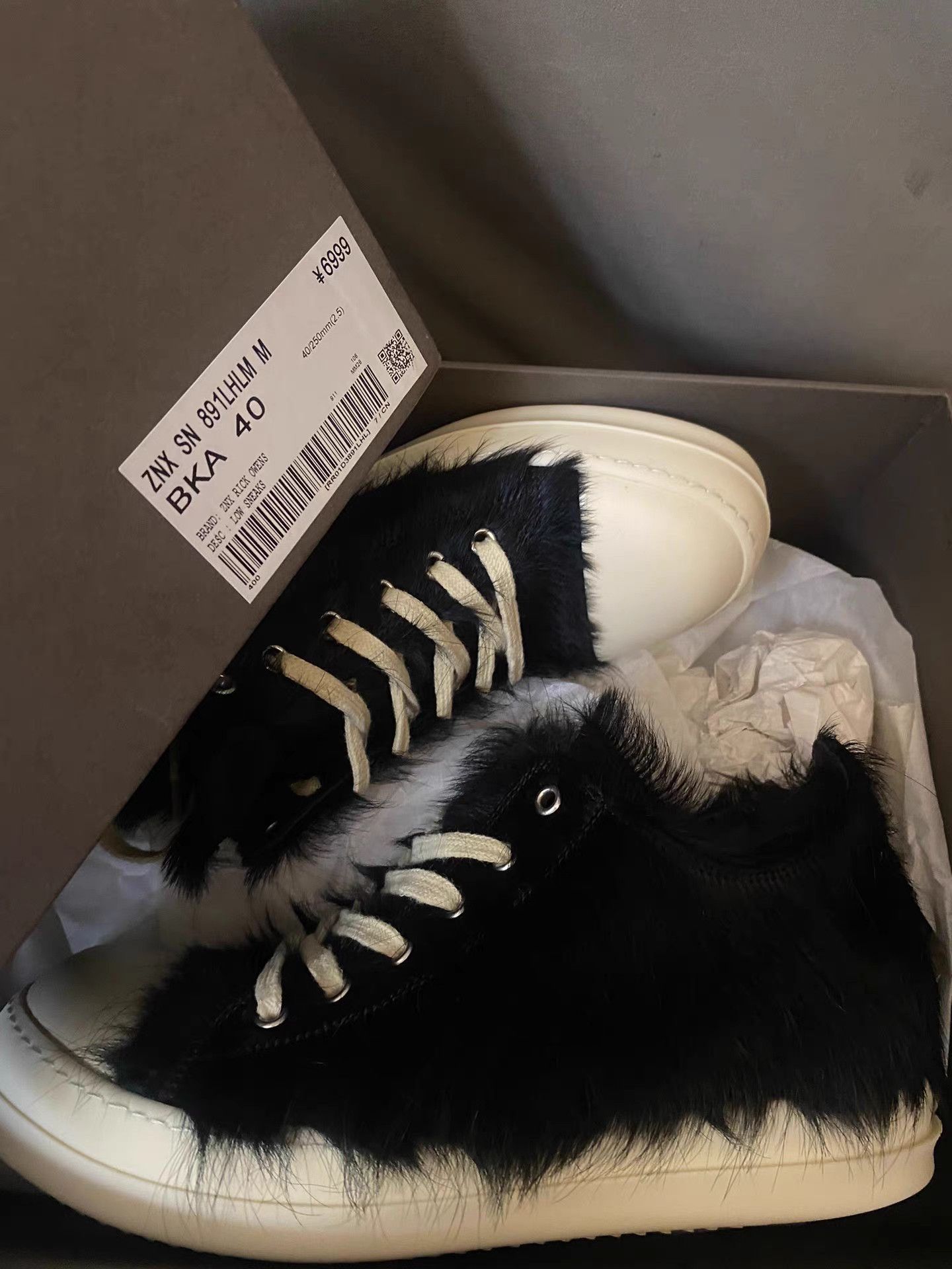 Rick Owens Rick Owens Pony Hair Low Top Sneakers Size US 7 / EU 40 - 6 Thumbnail