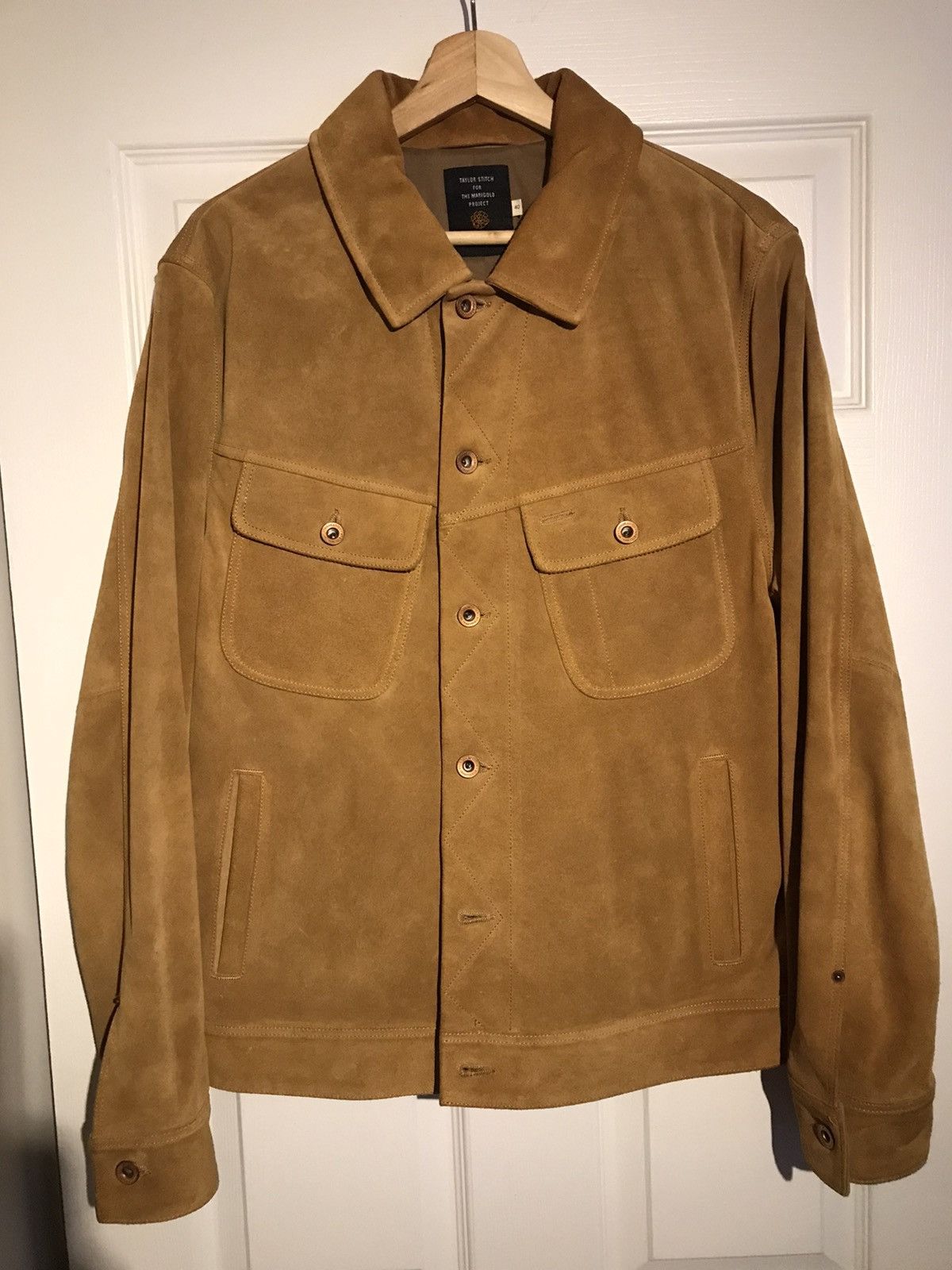 Long haul jacket in sand suede