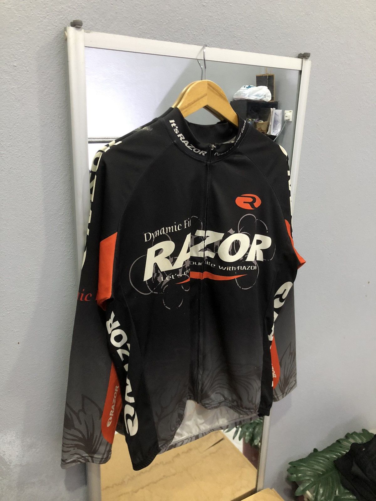 Japanese Brand Razor cycling jersey with 3 rear pocket Size US XL / EU 56 / 4 - 3 Thumbnail