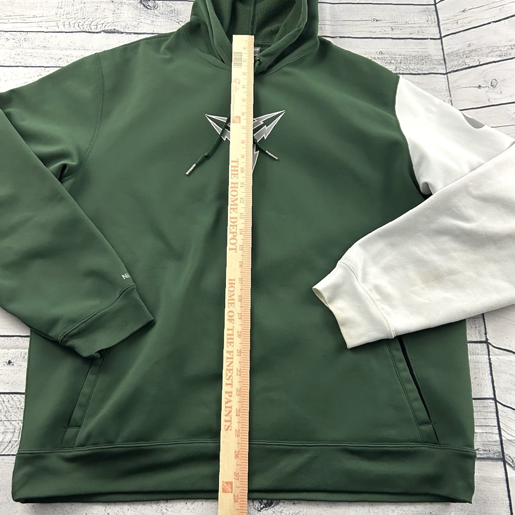 Nike VINTAGE Nike Kobe Mamba Pullover Hoodie Sweatshirt Men XL Green Nike Hoodie Mens XL Green Pullover Kobe Mamba Vintage Sweatshirt Size US XL / EU 56 / 4 - 4 Thumbnail
