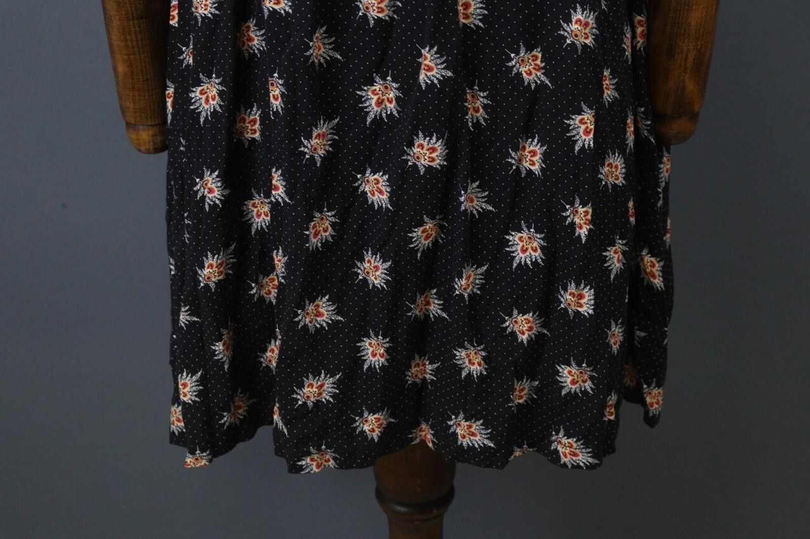 Polo Ralph Lauren Ralph Lauren Black Floral 100%Viscose Sheath Dress Size M Size M / US 6-8 / IT 42-44 - 9 Thumbnail