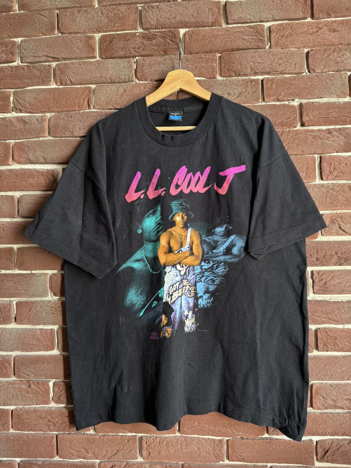 Band Tees Vintage LL Cool J 1991 Rap Band T-shirt 90s Grail Rare Hype Size US XL / EU 56 / 4 - 1 Thumbnail