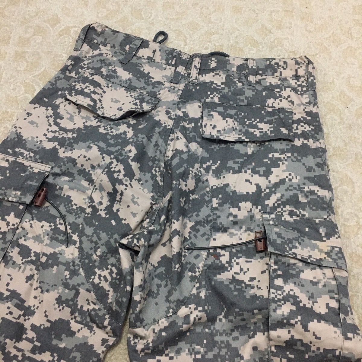 Japanese Brand 💥SOLD💥 Vintage Millitary Issue Digital Camo Cargo Pants Size US 30 / EU 46 - 6 Thumbnail