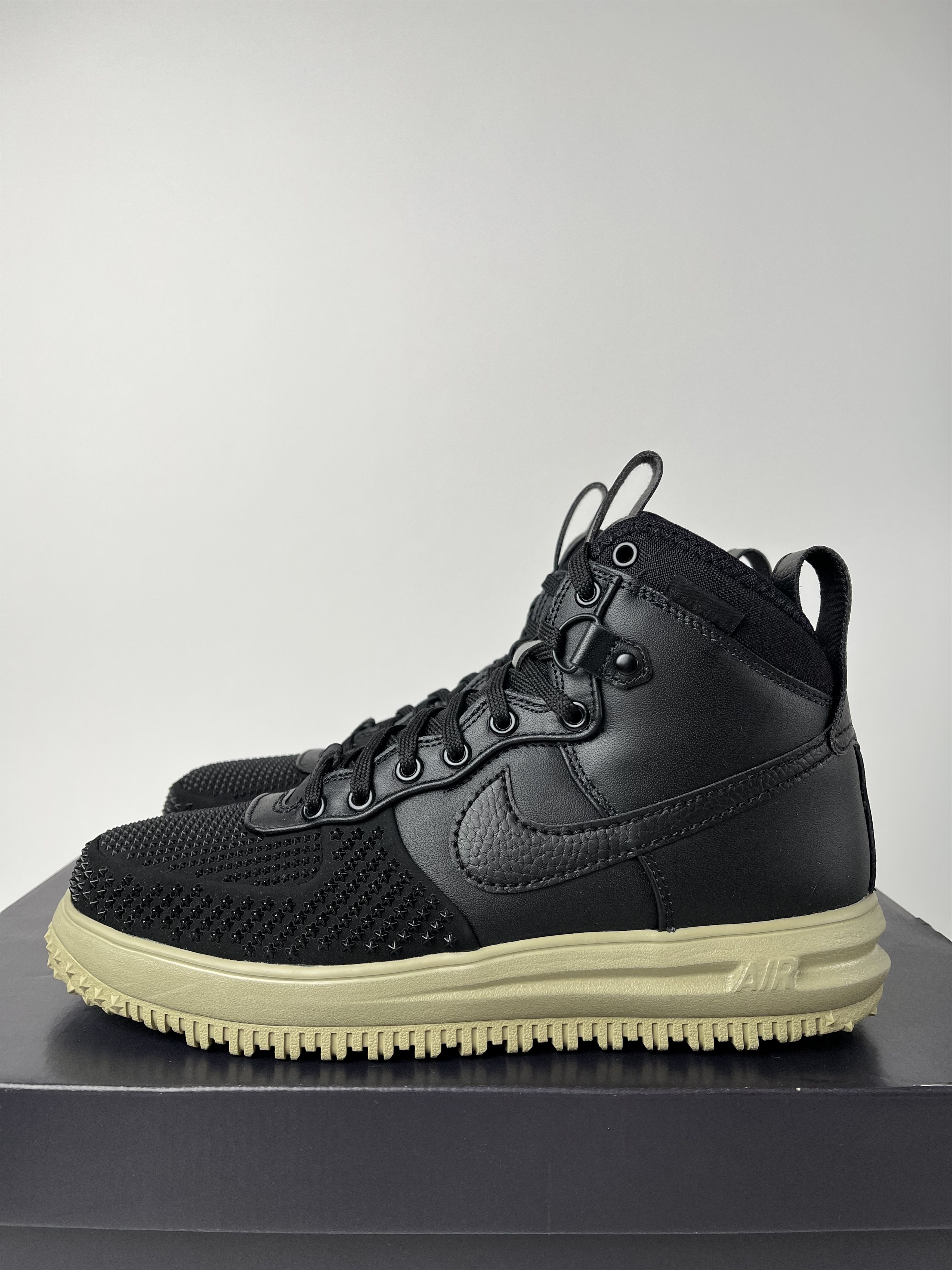 Nike High-top sneakers Nike Lunar Force 1 Duckboot Size US 10.5 / EU 43-44 - 2 Thumbnail