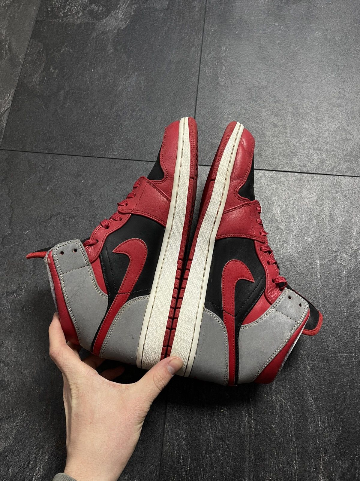 Streetwear Vintage Nike air jordan 1 mid fire red reflective Size US 10 / EU 43 - 12 Thumbnail