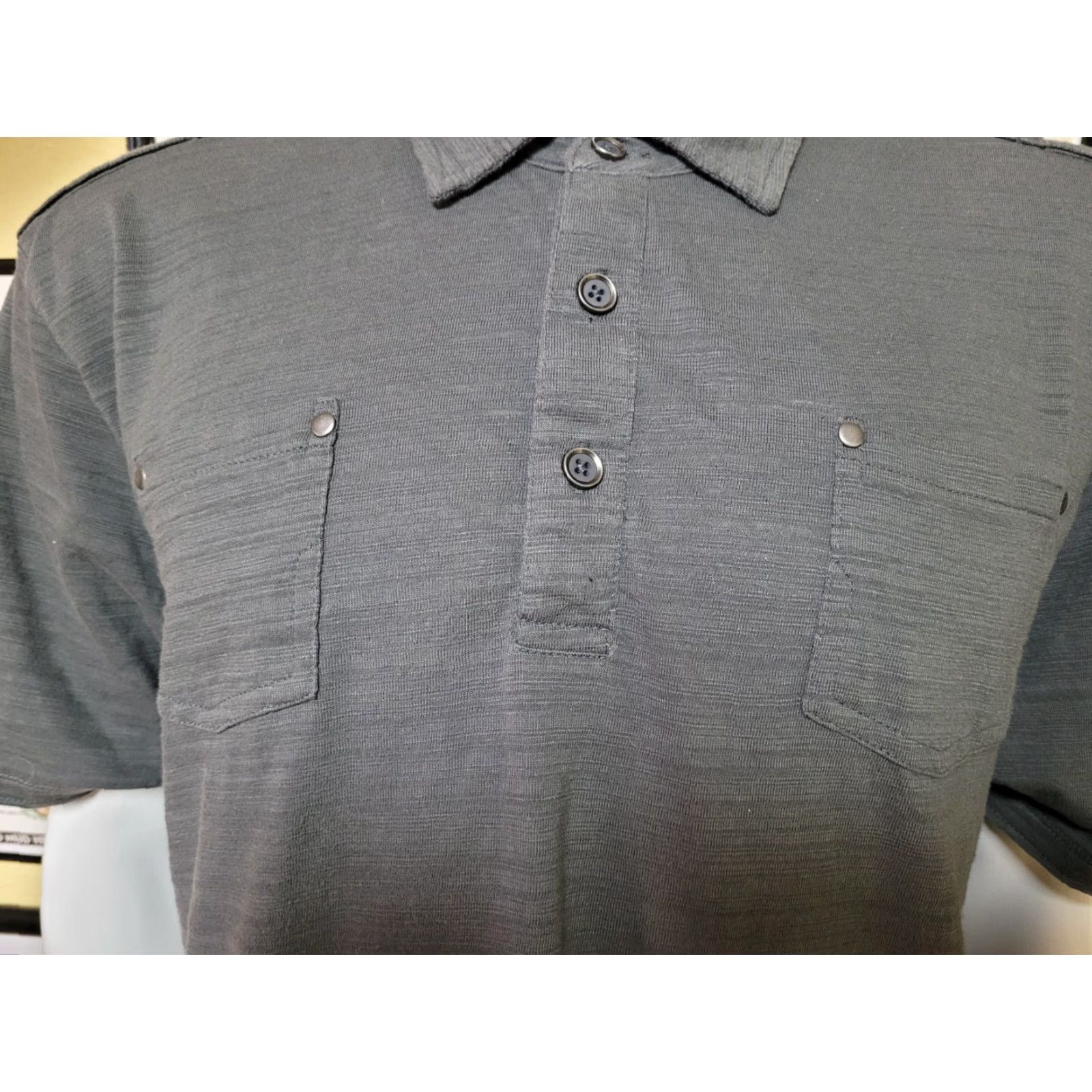 Vintage Retrofit Polo Shirt Mens XL Gray 3-Button Short Sleeve 2 Pocket Epaulettes Collared Cotton Blend Arrows Pattern Button Size US XL / EU 56 / 4 - 2 Thumbnail