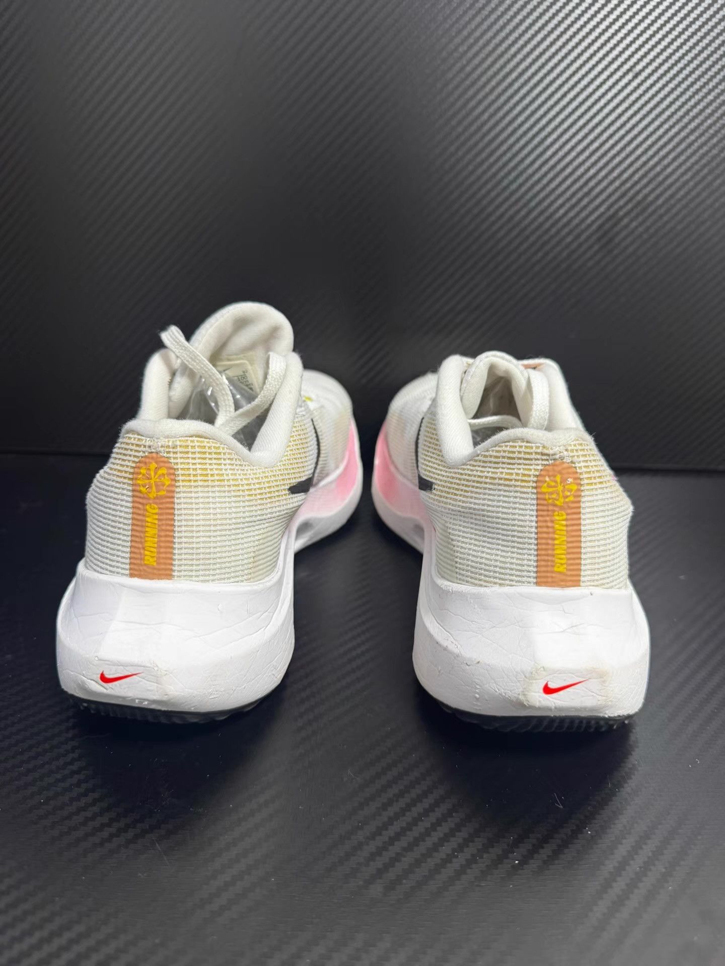 Nike Nike Zoom Fly 5 Q10 Size US 5 / EU 37 - 3 Thumbnail