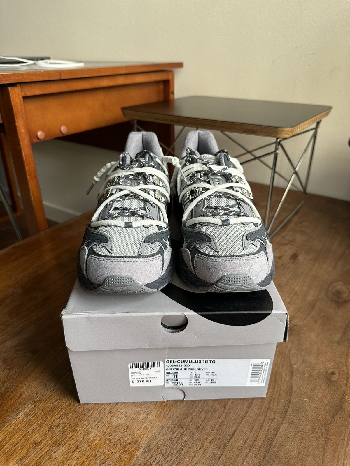 Asics ASICS x Toga Virilis Archive Cumulus 16 Size US 11 / EU 44 - 3 Thumbnail