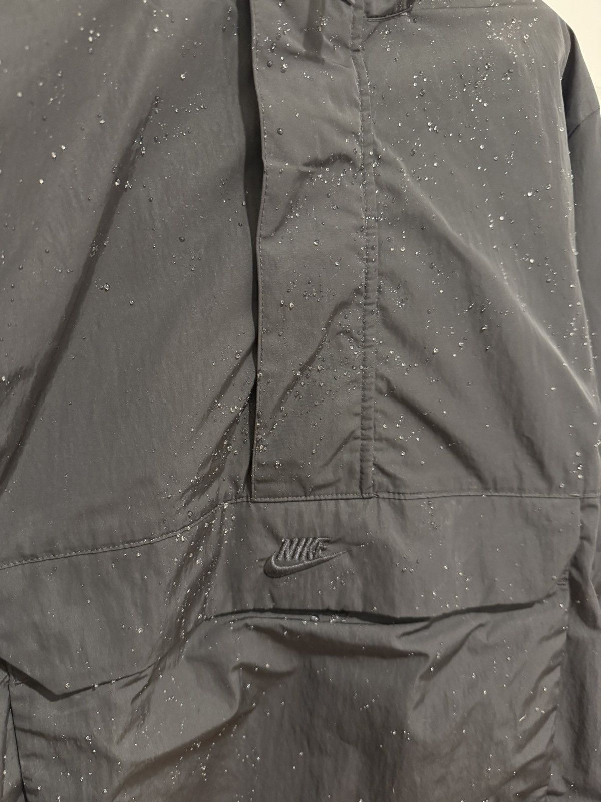 Nike Nike Water Repellent Anorak Size US L / EU 52-54 / 3 - 2 Thumbnail