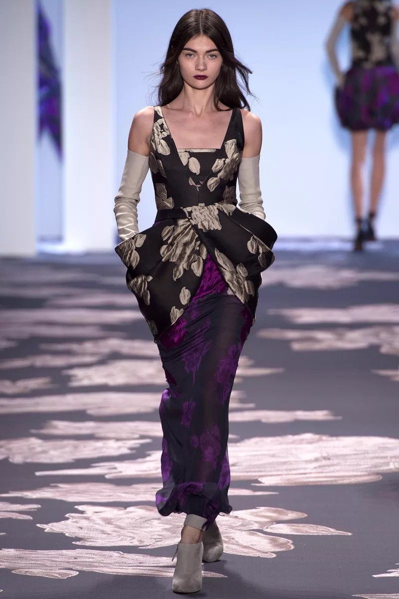Vera Wang Vera Wang 13FW Embroidered Bud Silk Gown US6 Mint Size M / US 6-8 / IT 42-44 - 1 Thumbnail