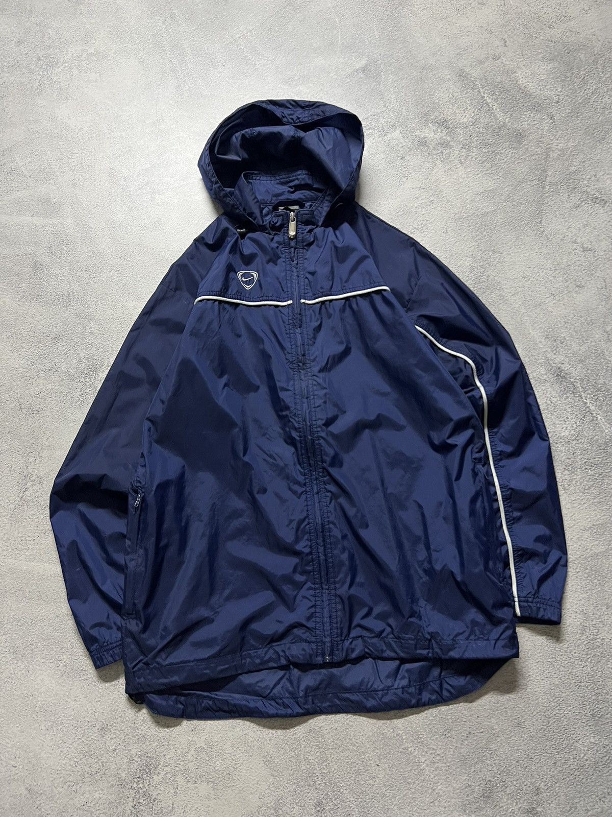Vintage Vintage Y2K Nike Nylon Mini Logo Jacket 00’s Size US M / EU 48-50 / 2 - 3 Thumbnail