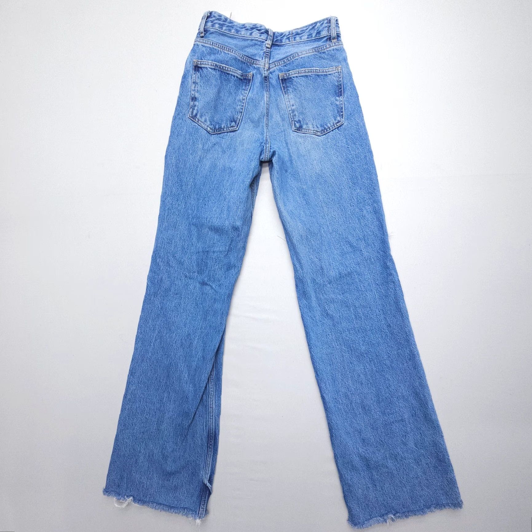 Zara Zara Jeans Women Size 4 Blue High Rise Straight Distressed Denim 5-Pocket Relaxed Fit 33in Inseam Size 27" / US 4 / IT 40 - 2 Thumbnail