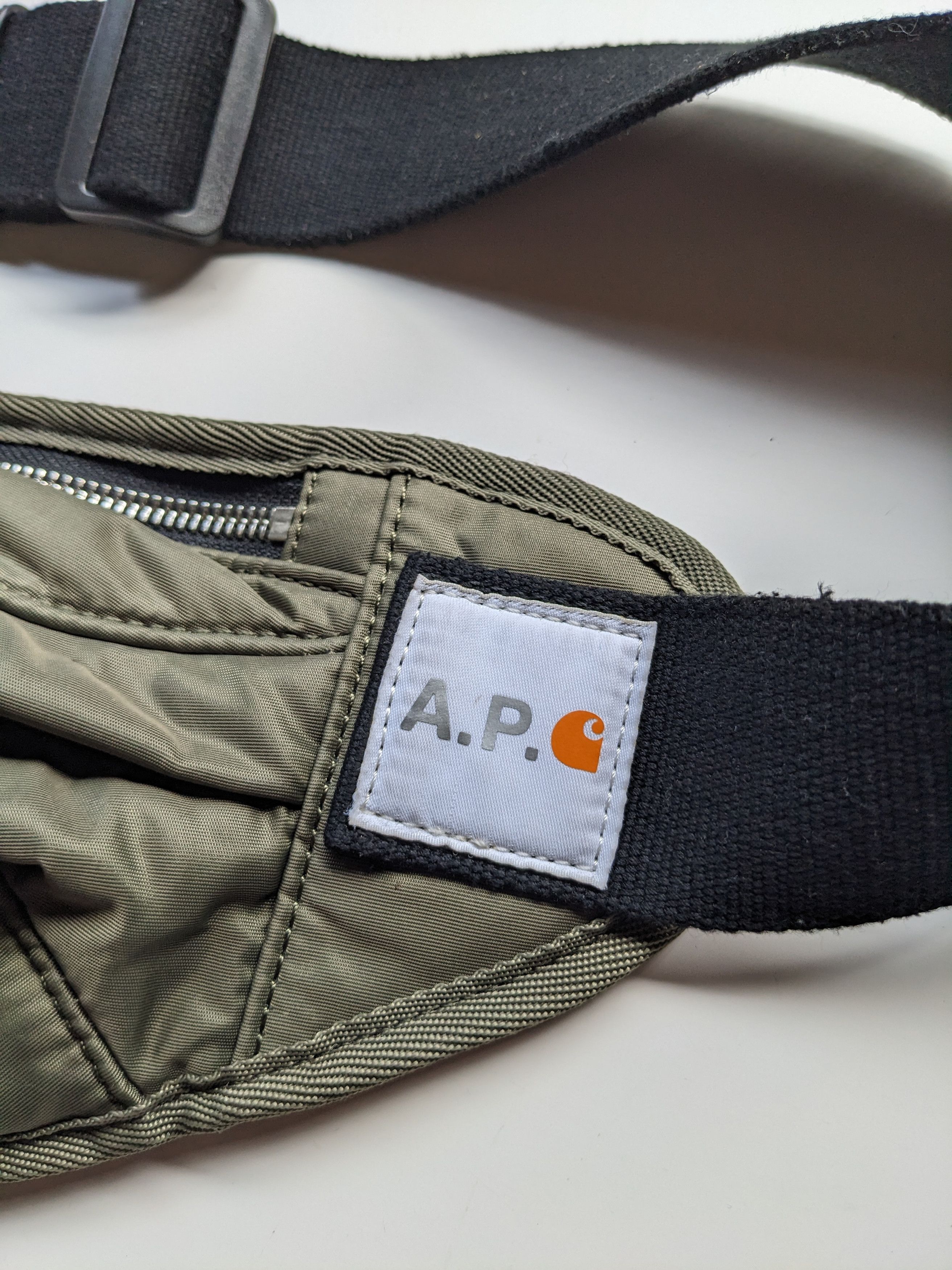 A.P.C. × Carhartt Wip A.P.C x Carhartt WIP shawn hip waistbag olive green Size ONE SIZE - 3 Thumbnail