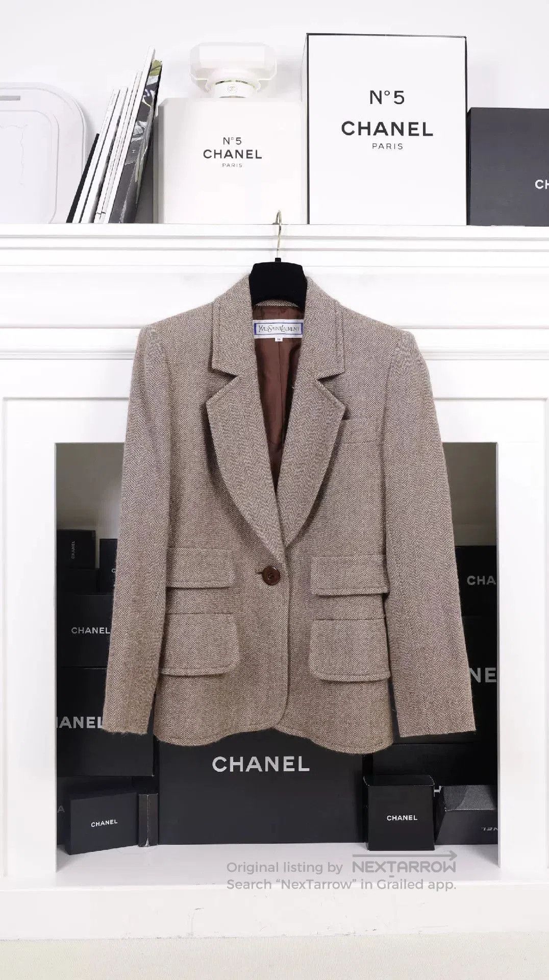 Saint Laurent Paris YSL Brown Herringbone Tweed Blazer. Size M / US 6-8 / IT 42-44 - 1 Thumbnail