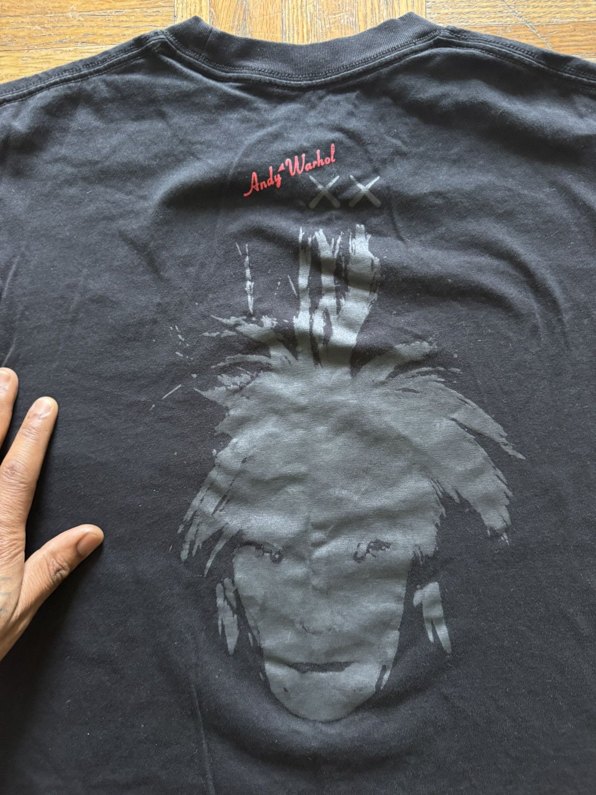 Andy Warhol × Kaws × Uniqlo Uniqlo x Kaws + Warhol Size US S / EU 44-46 / 1 - 4 Thumbnail