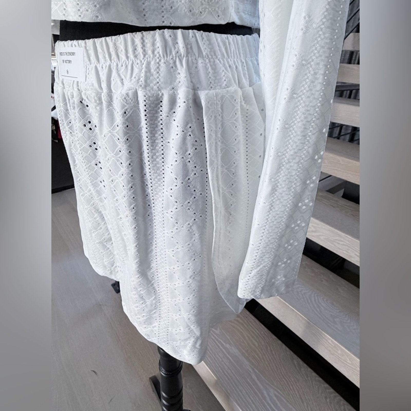 Other New Y2K White Eyelet Long Sleeve and Shorts Set size S/M Size S / US 4 / IT 40 - 11 Thumbnail