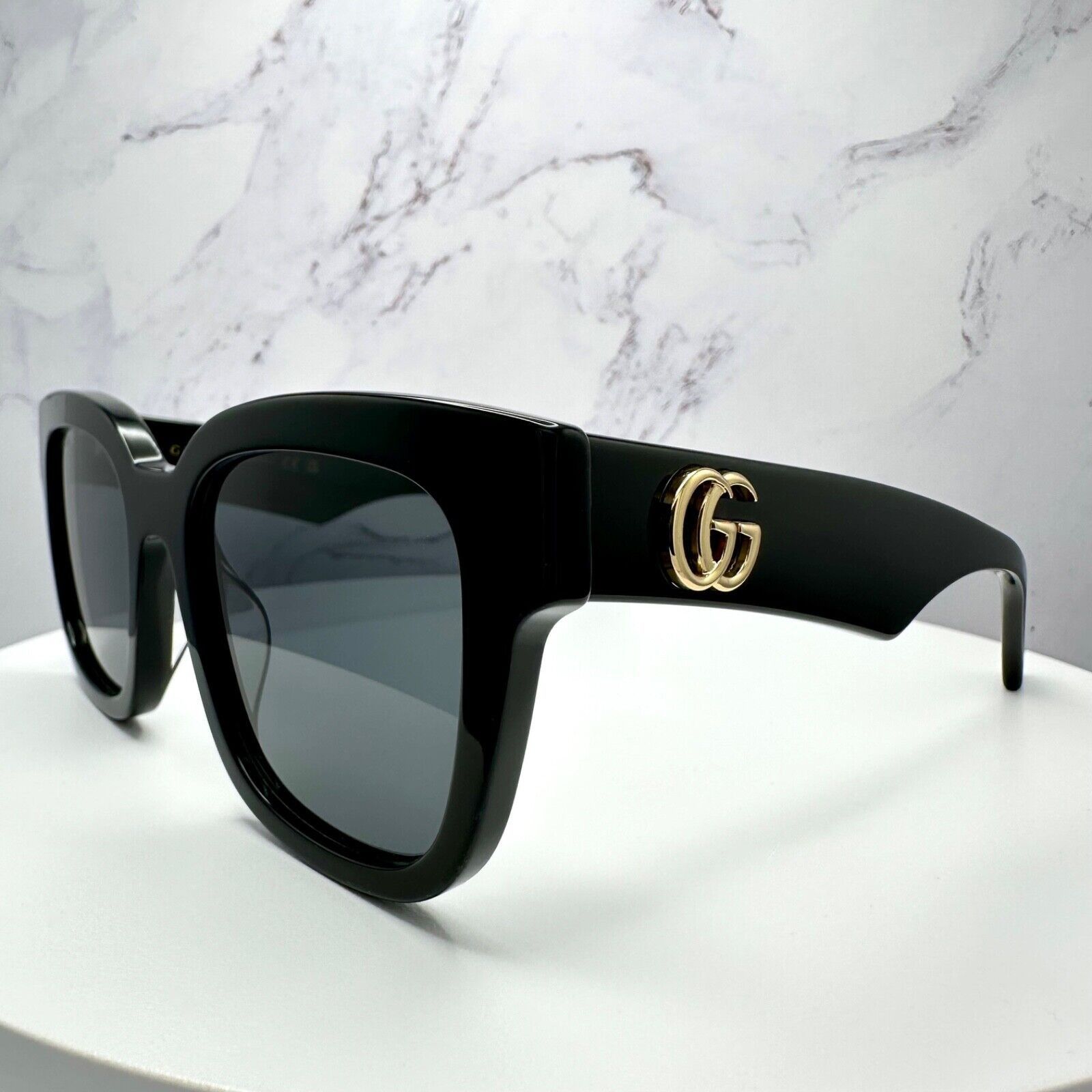 Gucci New Gucci Sunglasses Black Gold GG Logo 52-21-145 Authentic Size ONE SIZE - 18 Thumbnail