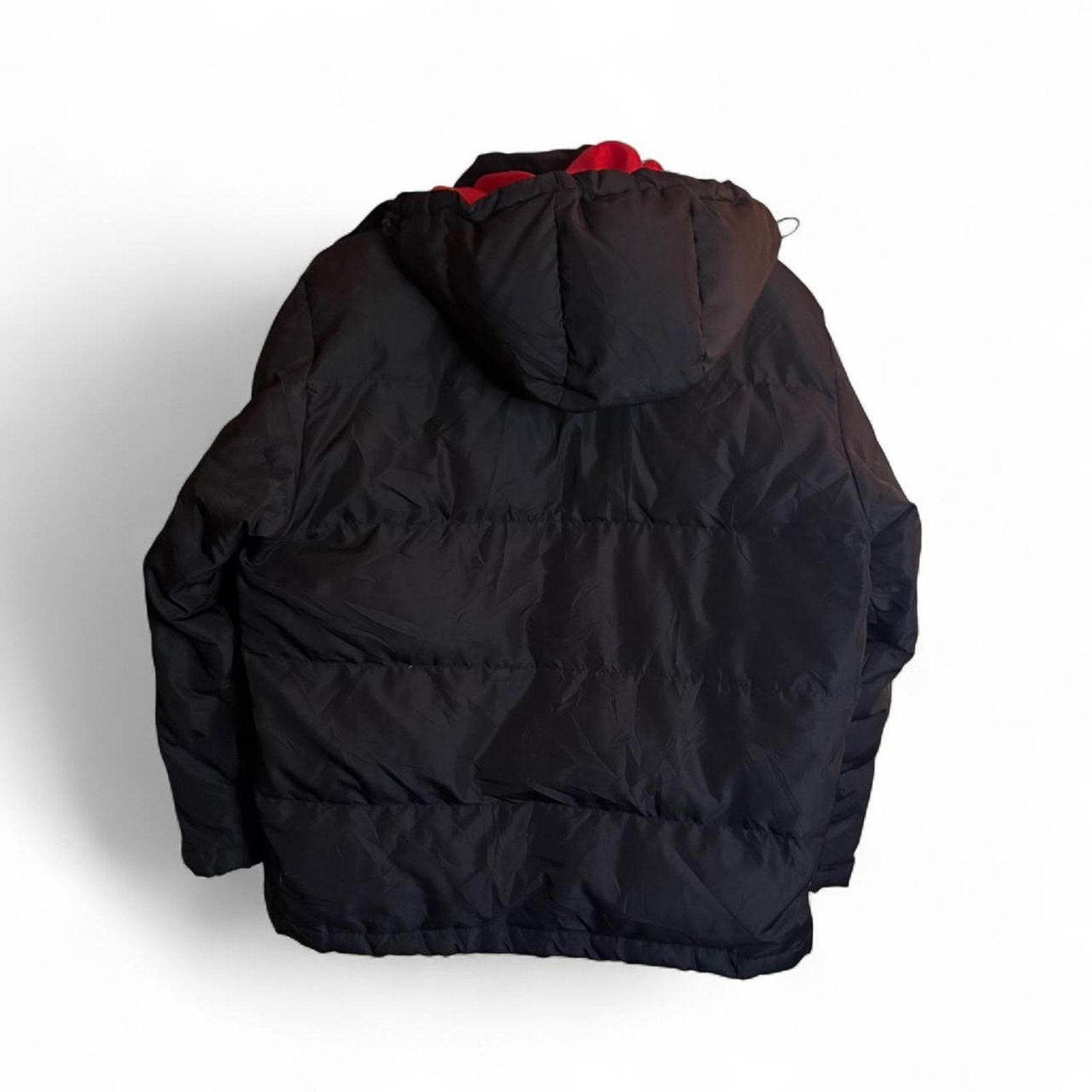 Nike Vintage 2000s nike down puffer jacket red and black large Size US L / EU 52-54 / 3 - 5 Thumbnail
