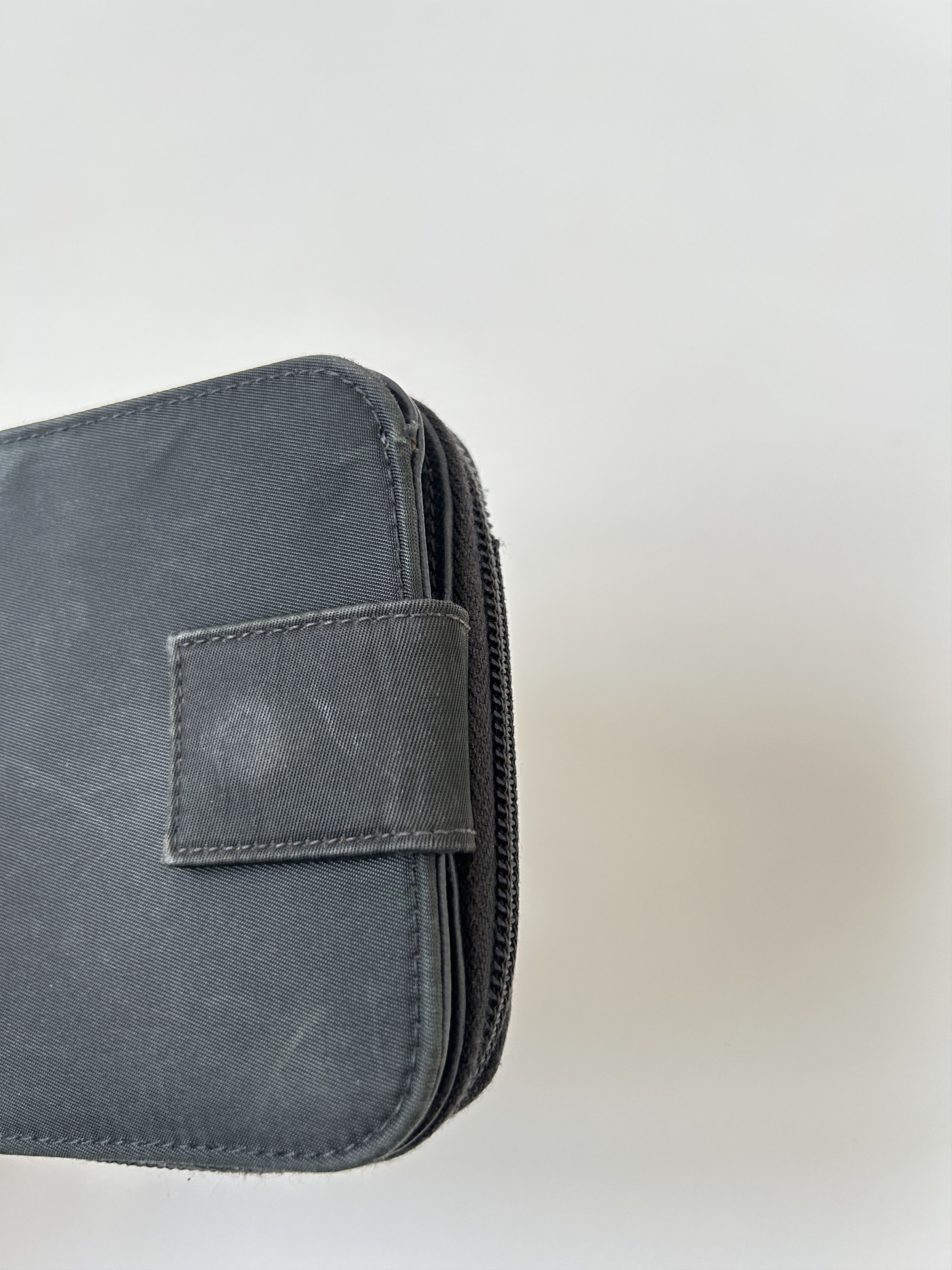 Prada Prada nylon saffiano leather triangle logo zip wallet Size ONE SIZE - 7 Thumbnail