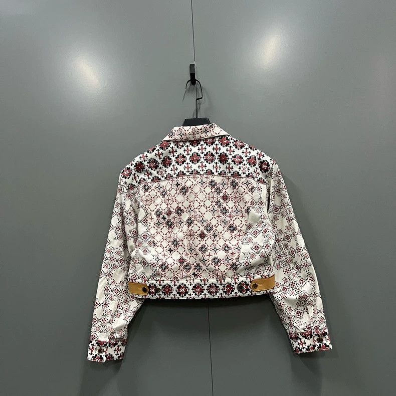 Louis Vuitton Louis Vuitton Cropped Floral Jacket 2501-Nextarrow Size S / US 4 / IT 40 - 2 Thumbnail