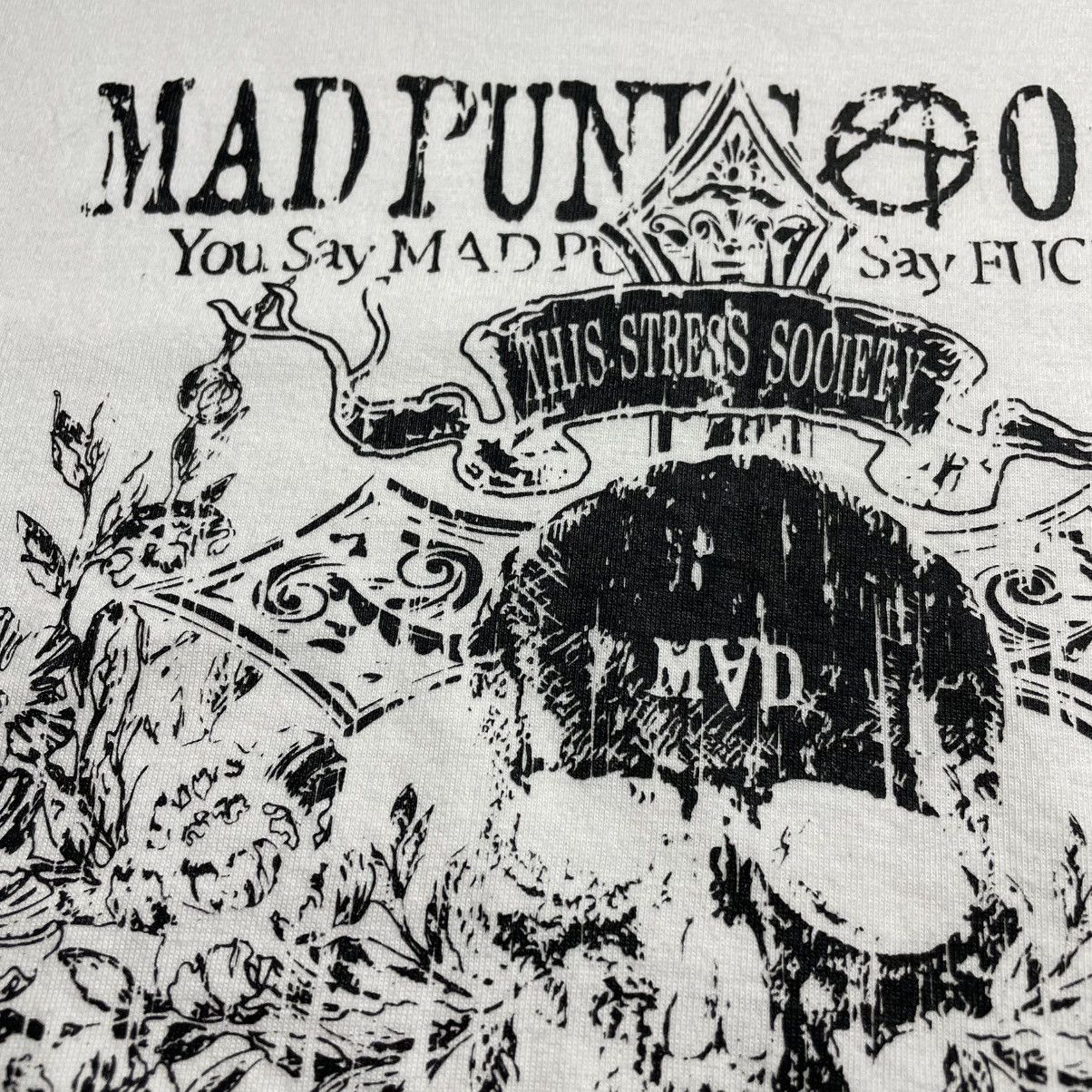 If Six Was Nine × Le Grande Bleu (L.G.B.) × Seditionaries 🇯🇵 MAD PUNK ACID JAZZ MEN SKULL CROSS WORDING TSHIRT Size US M / EU 48-50 / 2 - 11 Thumbnail