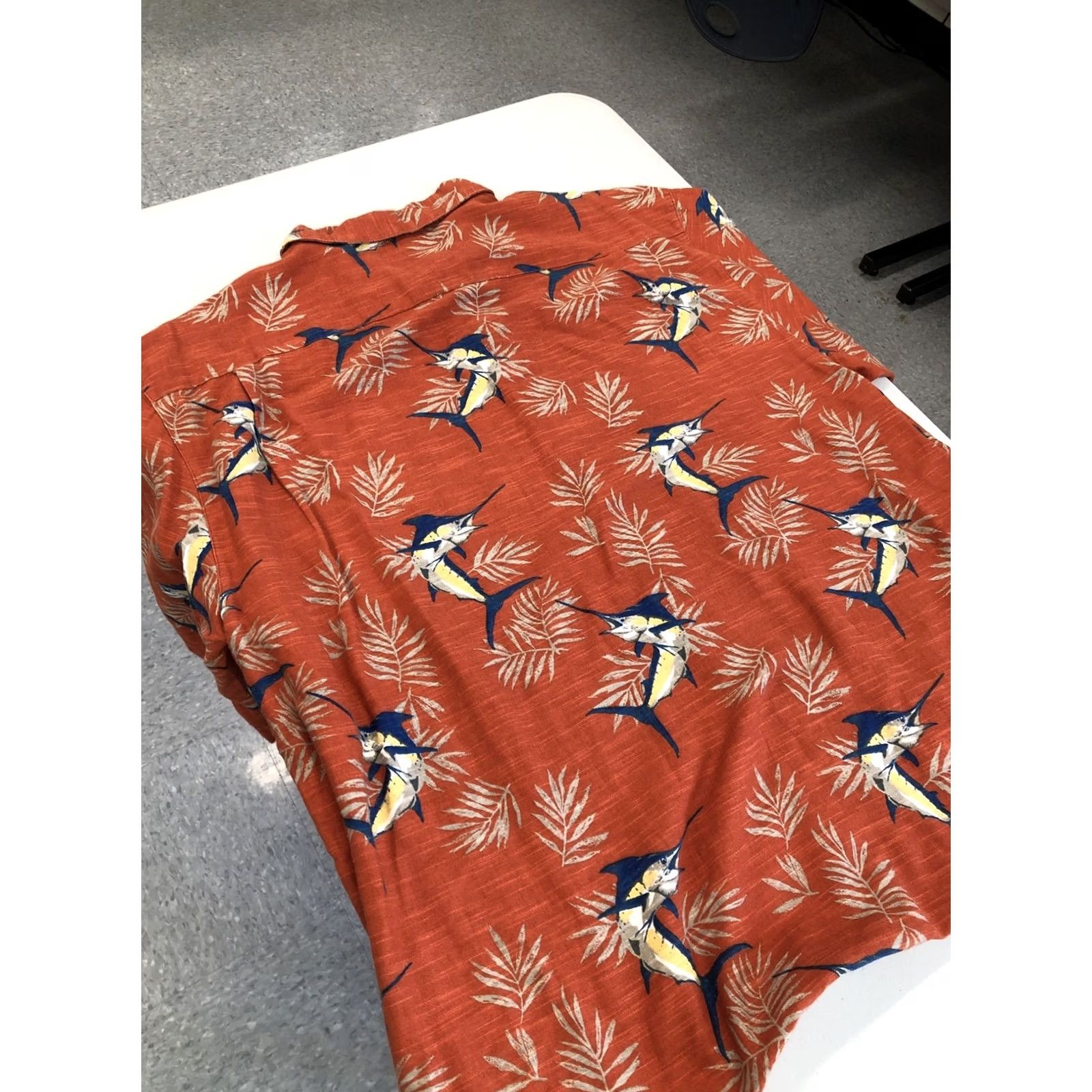 Vintage Columbia Mens Button Shirt L Orange Short Sleeve Hawaiian Fish Marlin Swordfish Size US L / EU 52-54 / 3 - 7 Thumbnail
