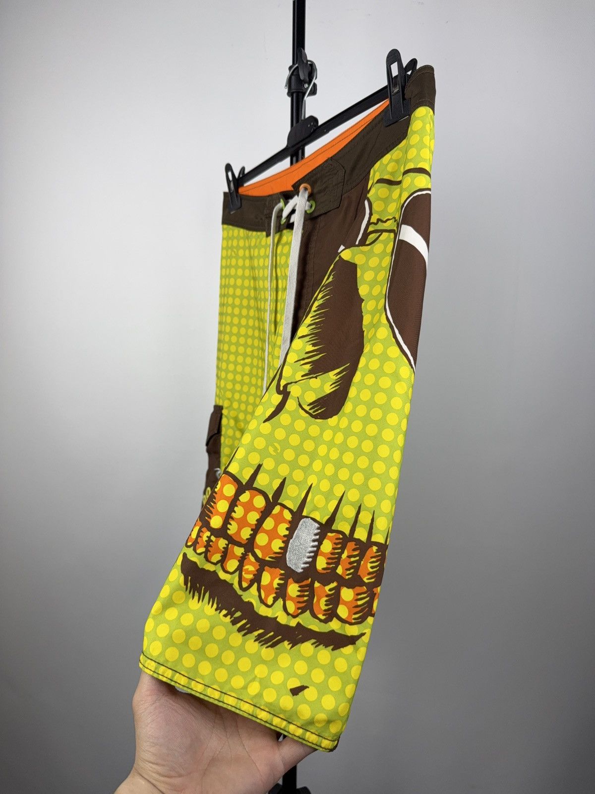 Rip Curl 00s CRAZY Rip Curl Skull Print Boardshorts Surf Art Style Size US 32 / EU 48 - 4 Thumbnail