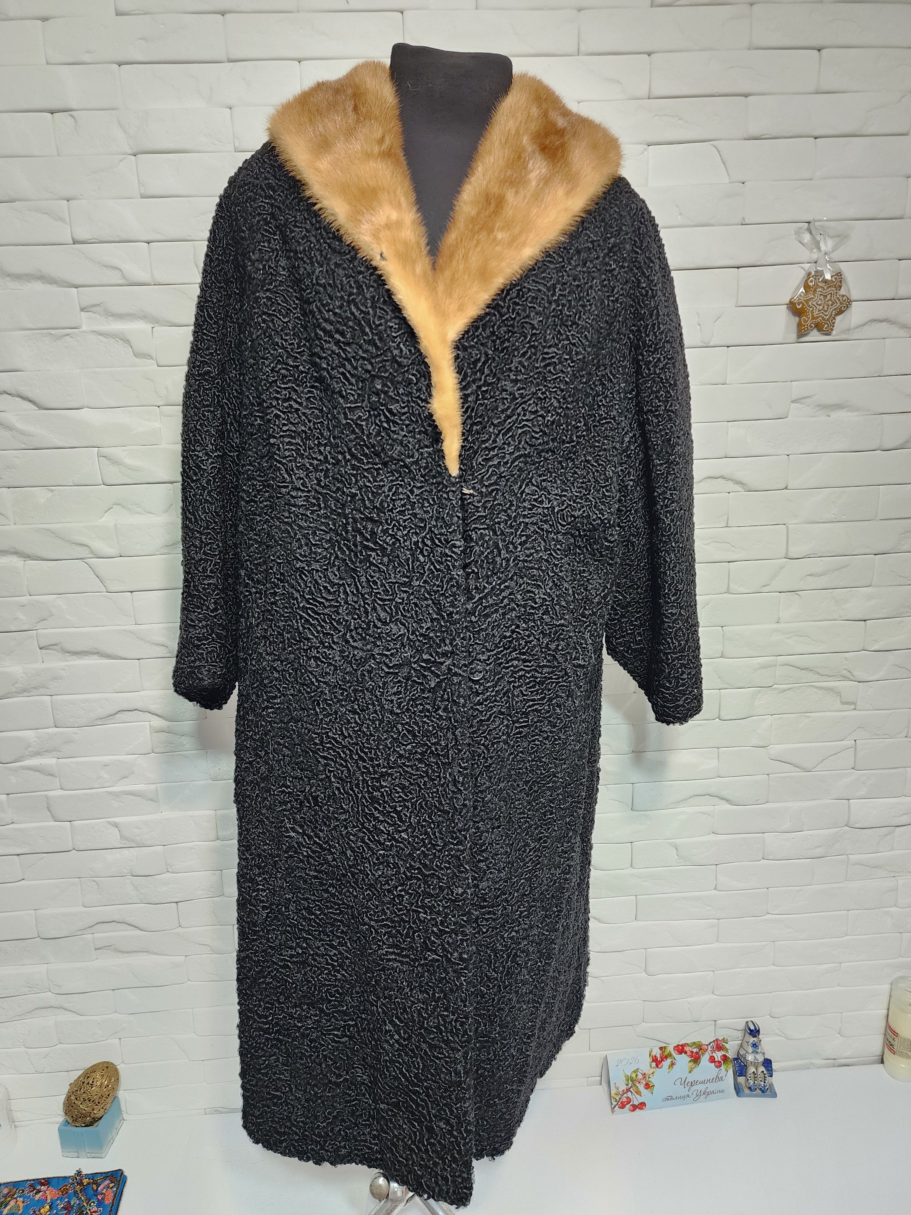 Furla Black Sheepskin Fur Coat: Women's Warm Winter Outerwear Size XL / US 12-14 / IT 48-50 - 1 Thumbnail