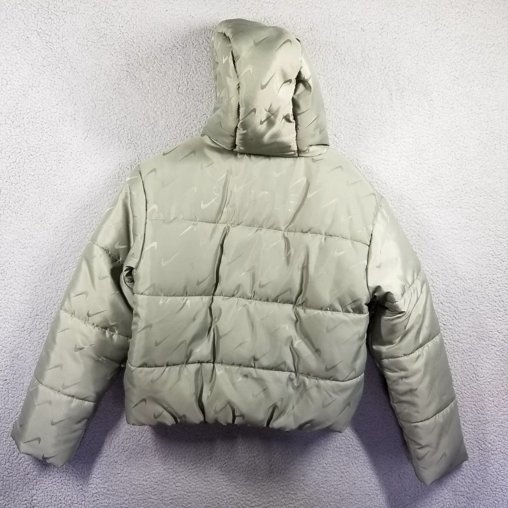 Nike Nike Sportswear Classic Women's Small Therma-FIT Puffer Jacket NEW FV7941 Size S / US 4 / IT 40 - 2 Thumbnail