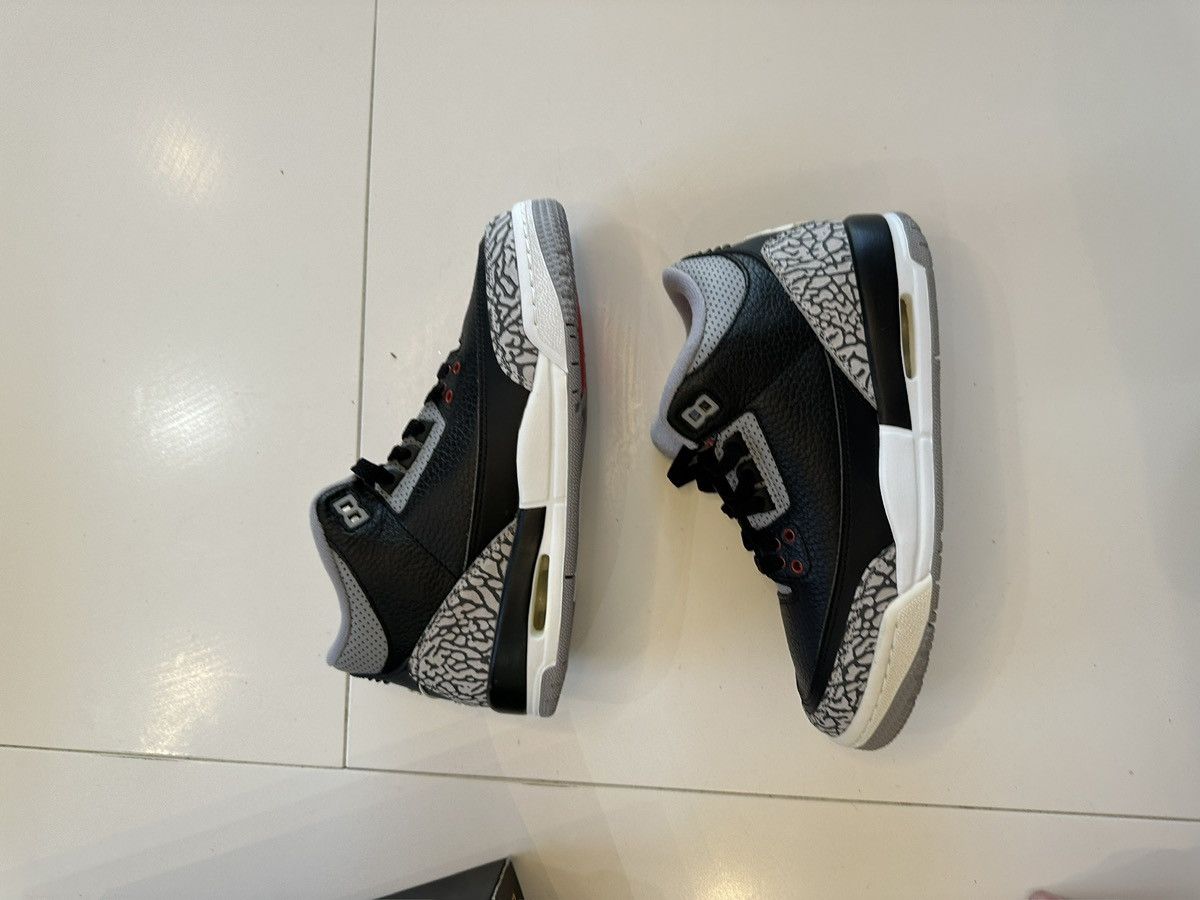 Jordan Brand Jordan 3 Black Cement GS Size US 5.5 / IT 35.5 - 2 Thumbnail
