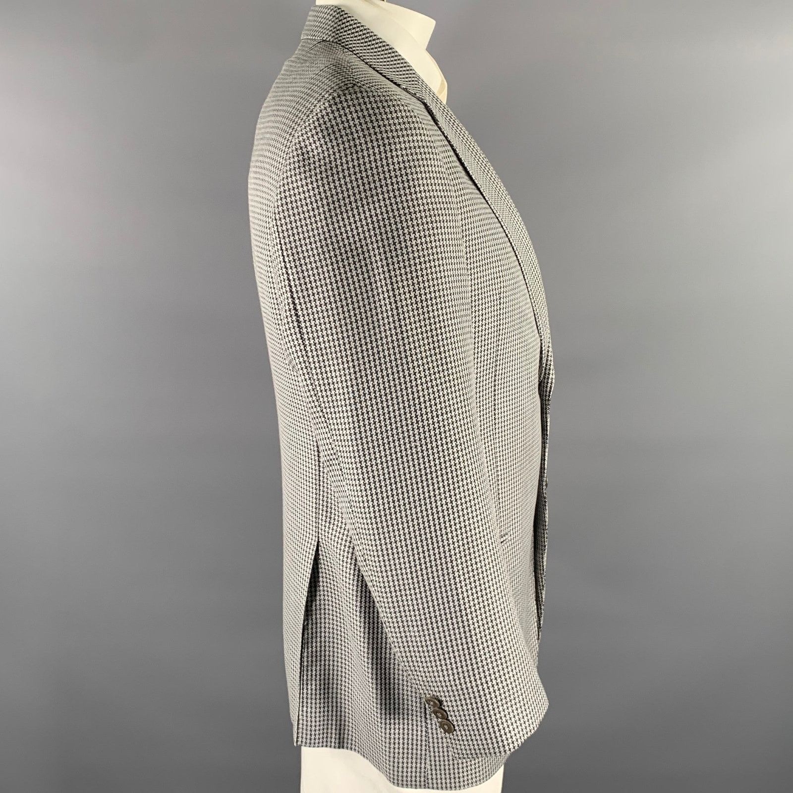 Armani Collezioni ARMANI COLLEZIONI 42 Grey Houndstooth Wool Blend Sport Coat Size 42R - 3 Thumbnail