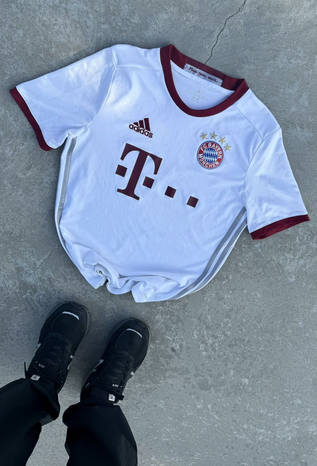 Vintage Rare Bayern Munich 2016 Third Y2K Soccer Jersey Blokecore Size US S / EU 44-46 / 1 - 1 Thumbnail