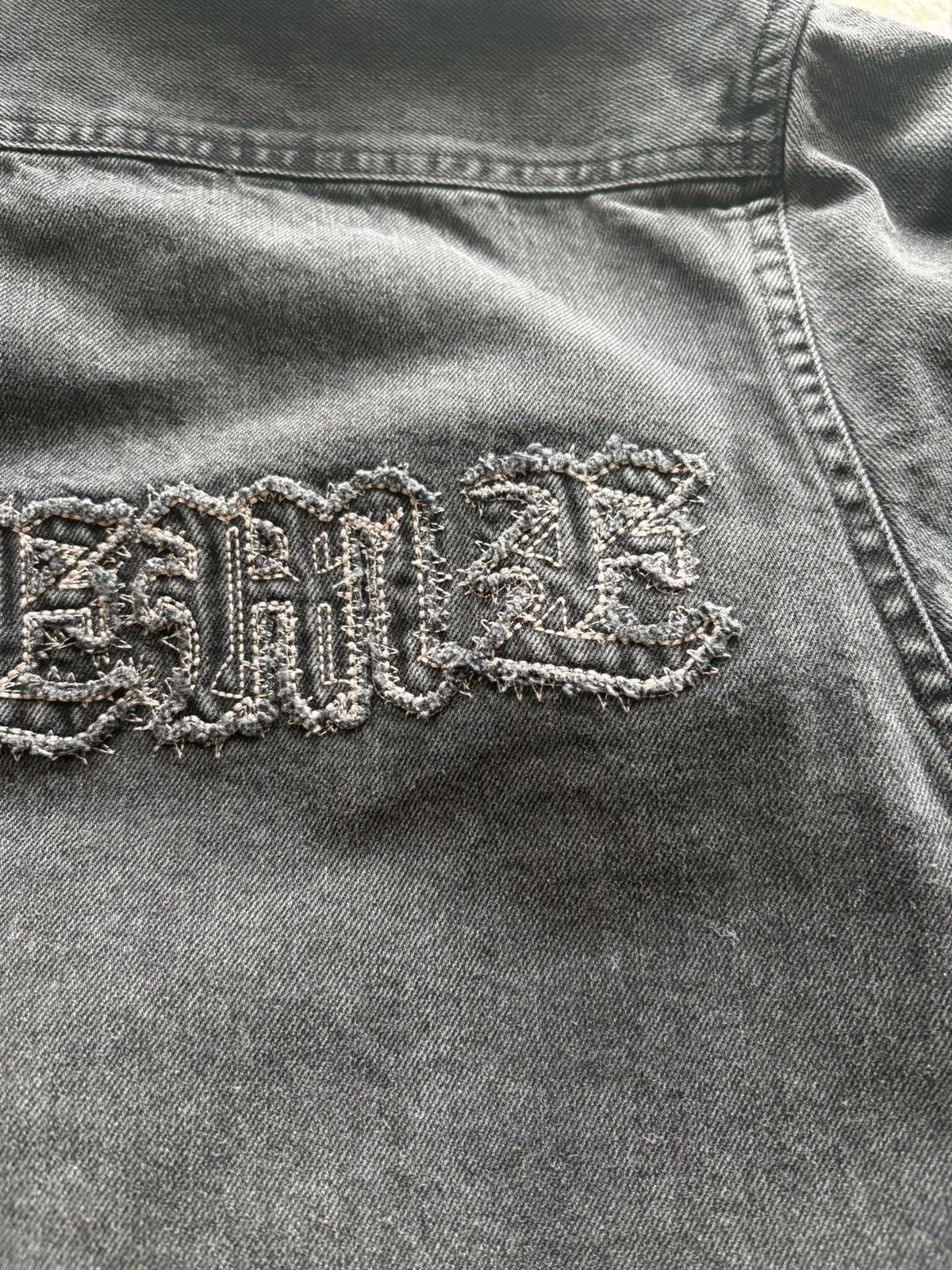 Supreme *NEW* Supreme Appliqué Denim Shirt Size US M / EU 48-50 / 2 - 4 Thumbnail
