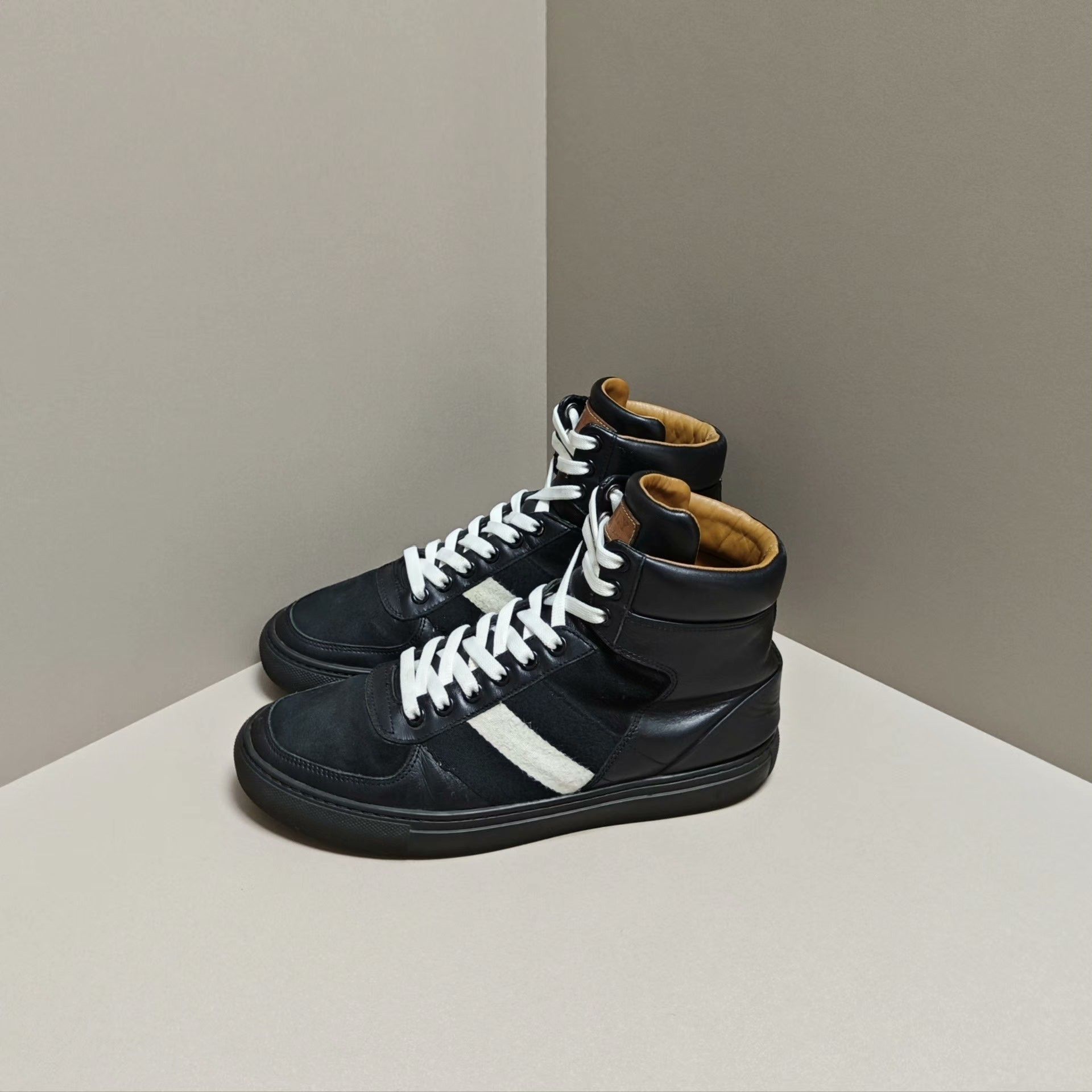 Bally Bally Hitop Sneakers 6 Men Size US 6 / EU 39 - 1 Thumbnail