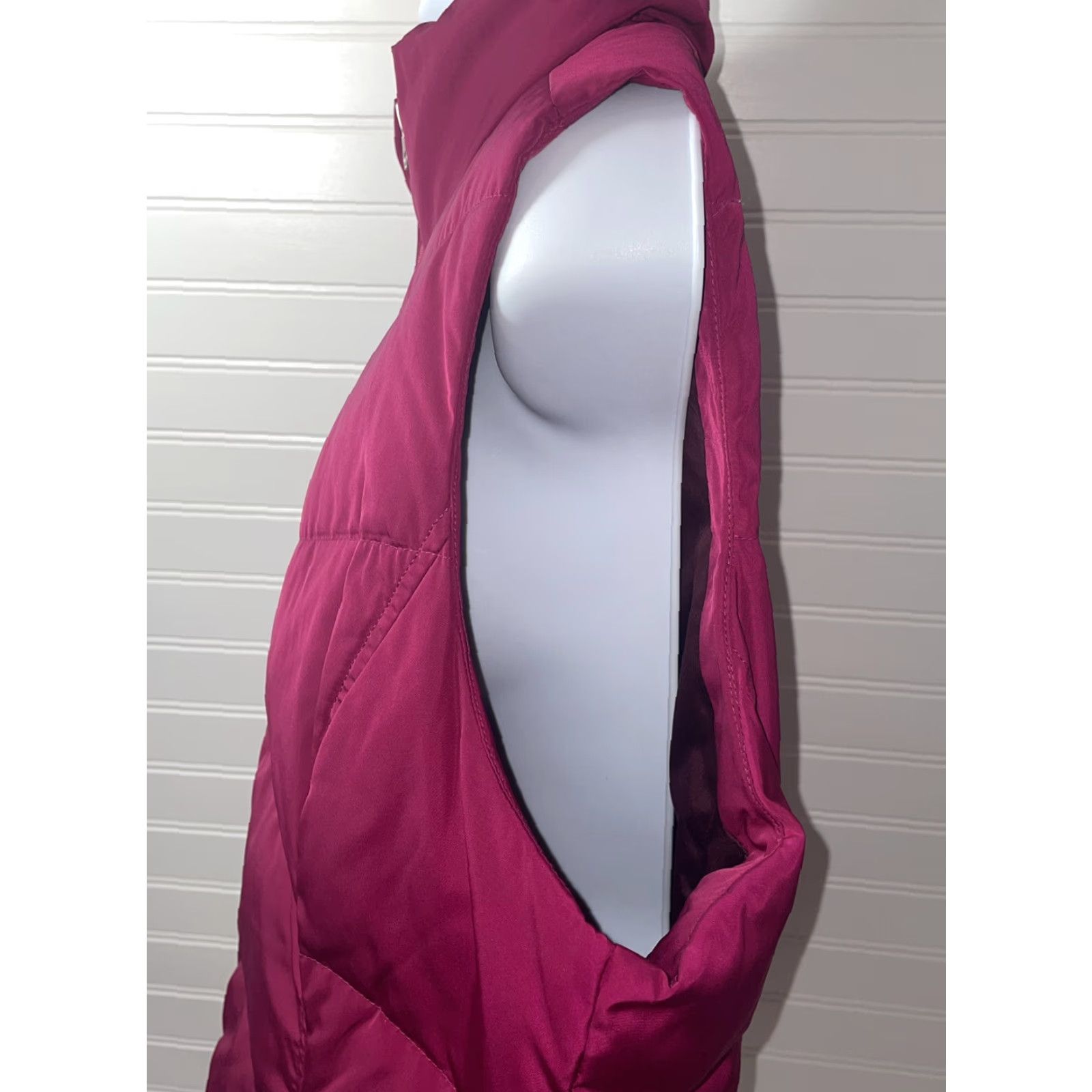 Lands' End Lands End Puffer Vest Women L Purple Zip Pockets High Neck Mid-Length Sleeveless Logo Size L / US 10 / IT 46 - 3 Thumbnail