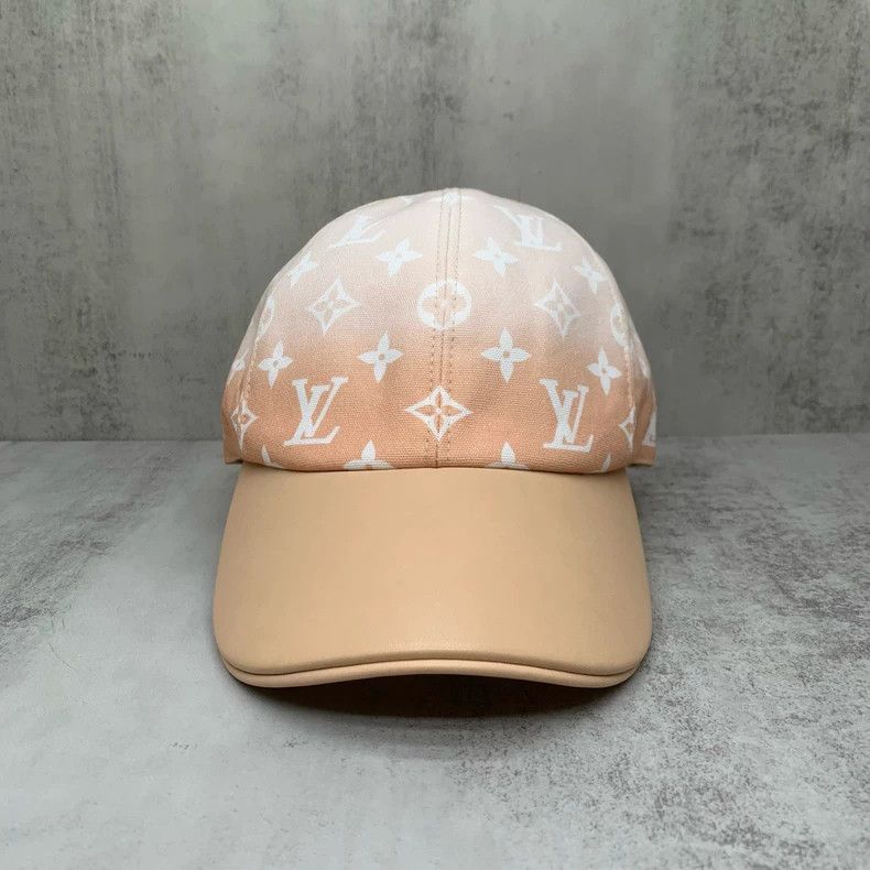 Louis Vuitton Louis Vuitton Old Flower Gradient Full Print Cap Hat Size ONE SIZE - 1 Thumbnail