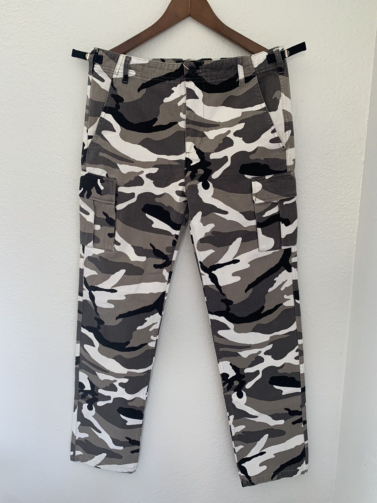Balenciaga BALENCIAGA Snow Camo Pants | Grailed