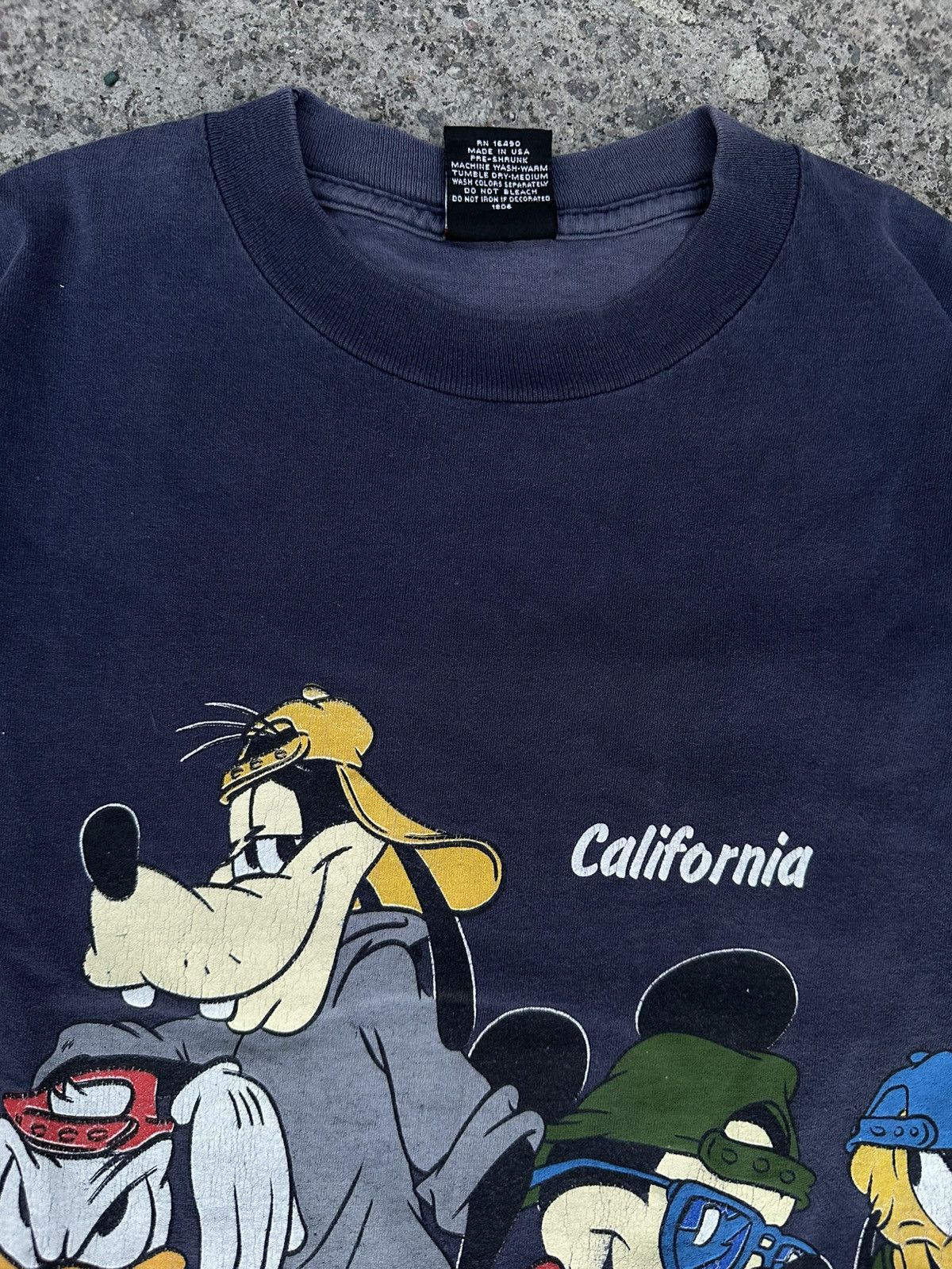 Disney Rare T-shirt Disney 90’s Mickey and Friends Size US L / EU 52-54 / 3 - 5 Thumbnail