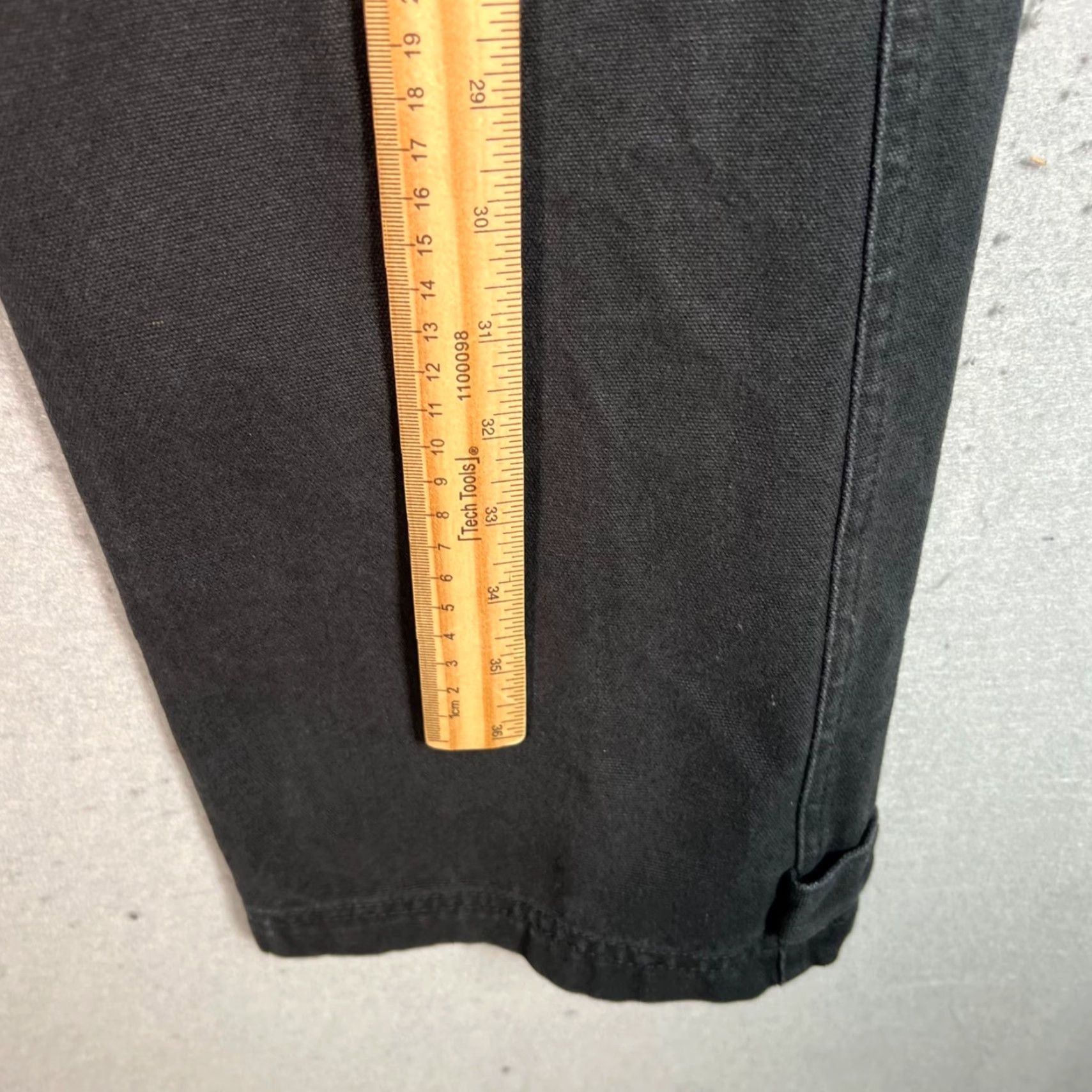 Pelle Pelle VINTAGE Pelle Pelle Jeans Black Straight Leg Cargo Pants Adult Mens 32x31 Cotton 100% Black Mens Size US 32 / EU 48 - 6 Thumbnail
