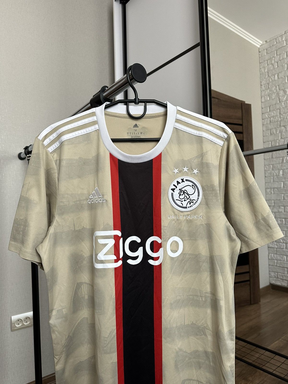 Adidas 2022/2023 Ajax Amsterdam Daily Paper Soccer Jersey T-Shirt Size US M / EU 48-50 / 2 - 4 Thumbnail