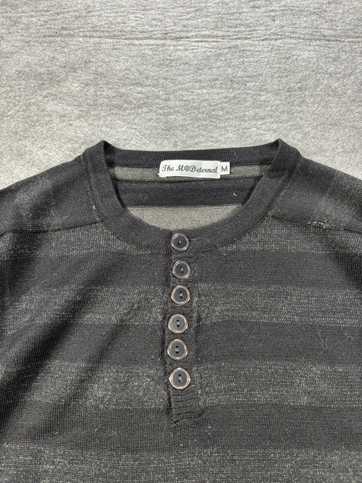 Japanese Brand The MO Eternal Black Striped Henley Knit Sweater Size US S / EU 44-46 / 1 - 3 Thumbnail