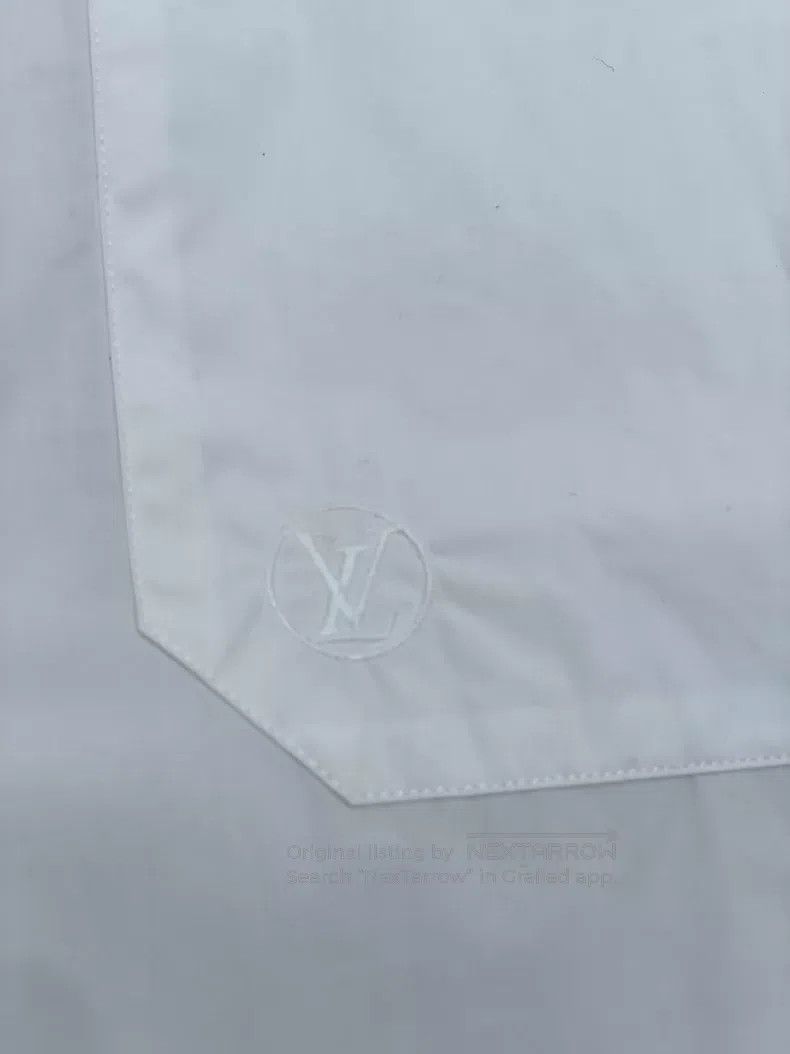 Louis Vuitton Louis Vuitton White wavy shirt Size US M / EU 48-50 / 2 - 3 Thumbnail