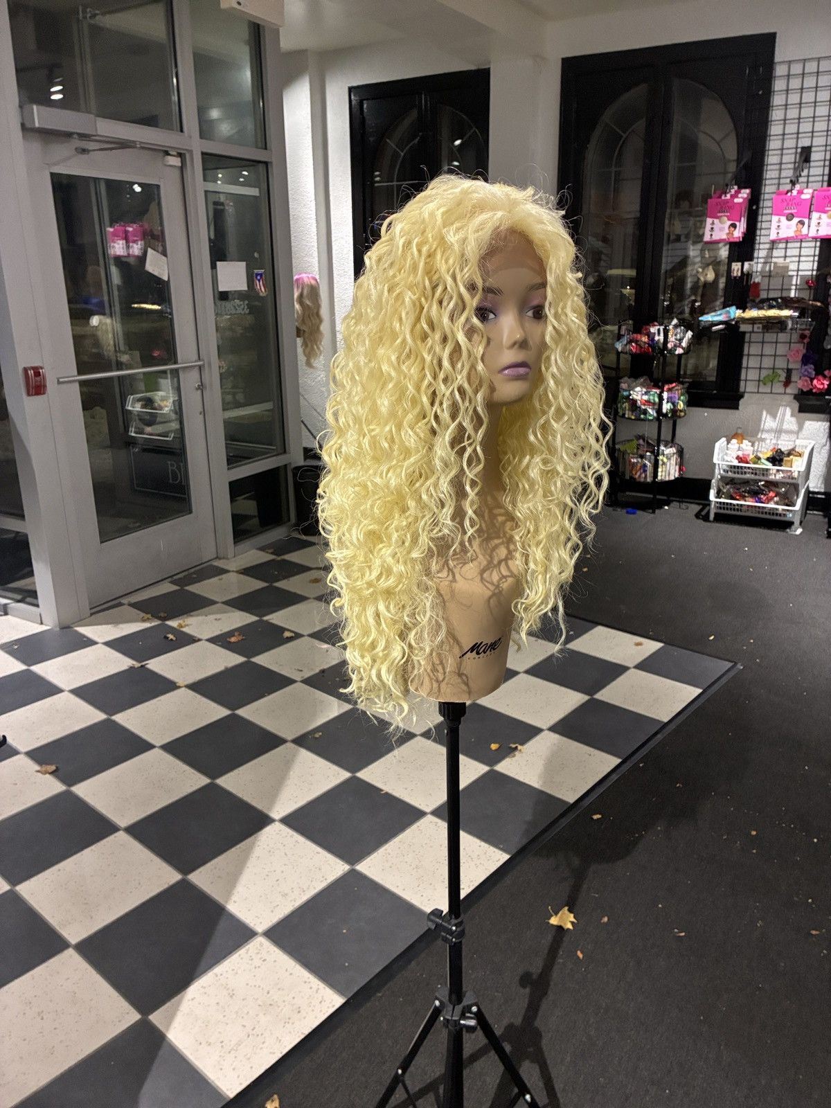 Other Tess wig Size ONE SIZE - 3 Thumbnail
