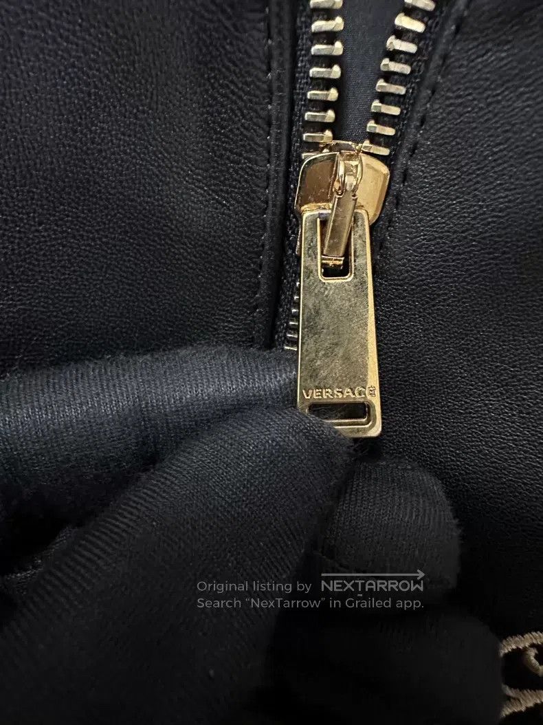 Versace Versace Black sheepskin embroidered jacket coat Size M / US 6-8 / IT 42-44 - 3 Thumbnail