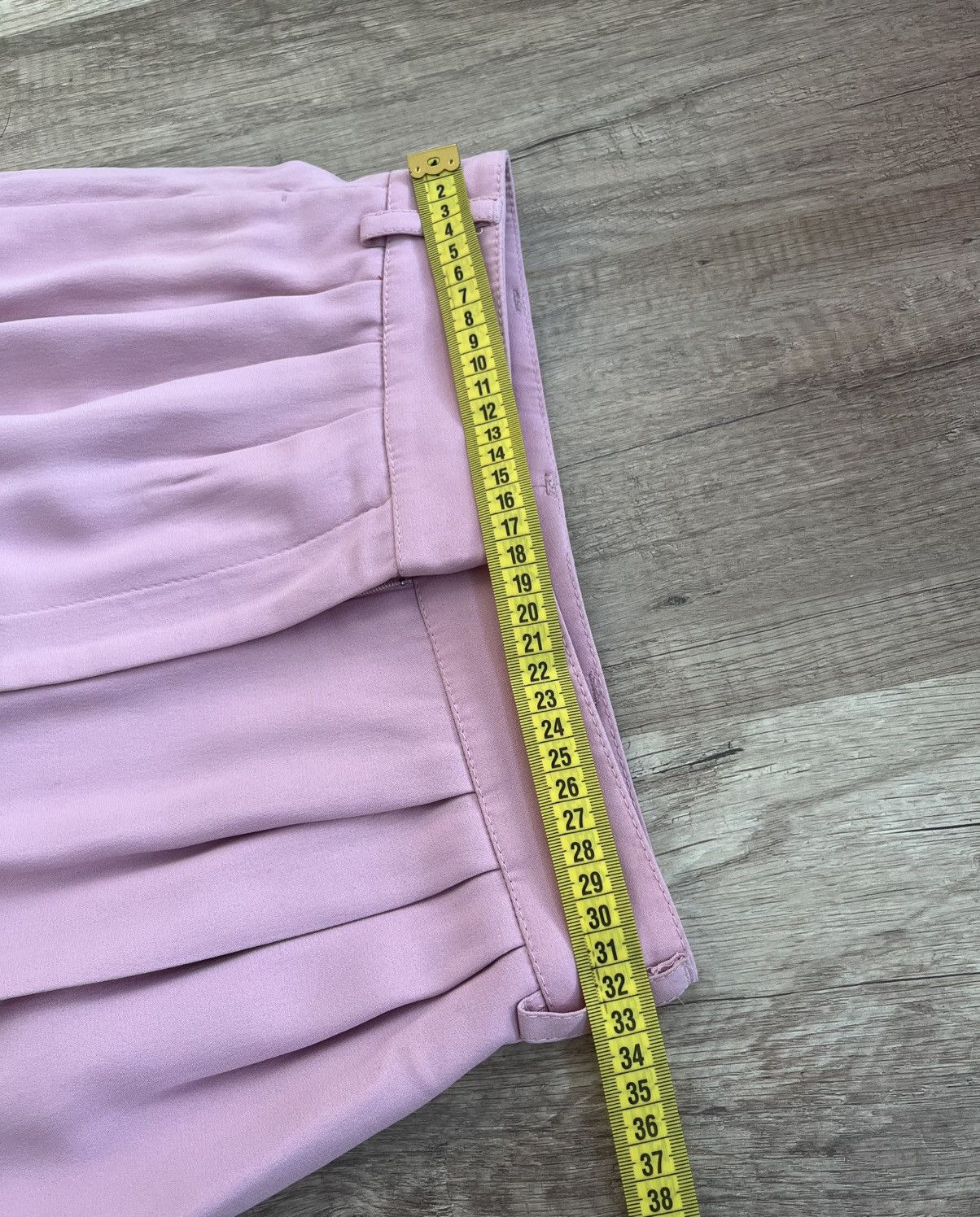 Alexander McQueen Alexander McQueen Pink Pleated High-Waist Trousers Size 36" / US 14 / IT 50 - 13 Thumbnail