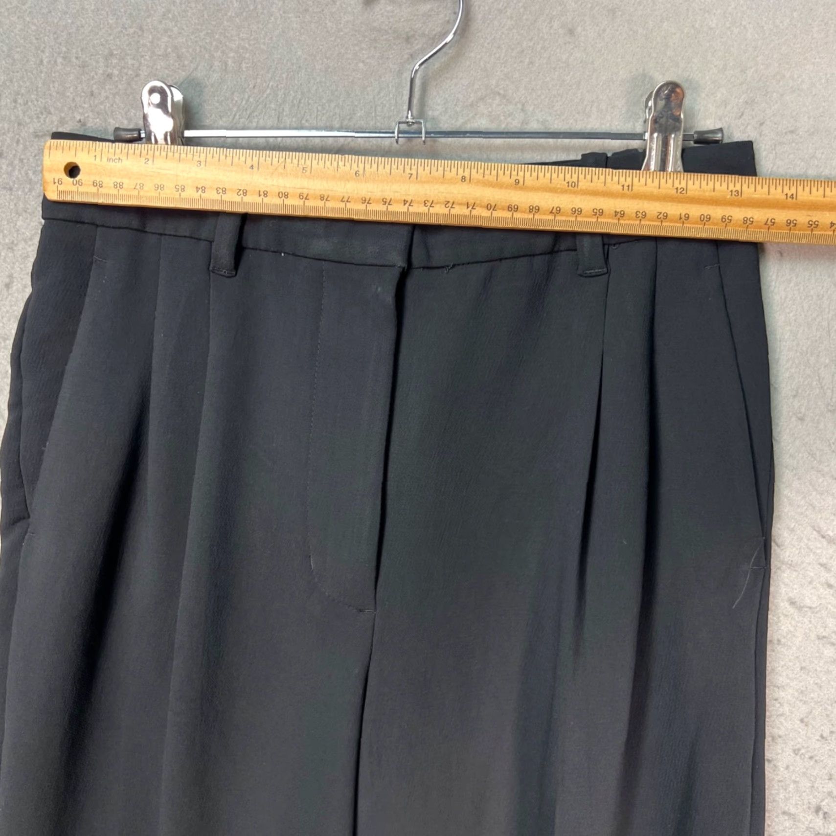Vintage Wilfred Womens 4 Black Pleated High-Waist Trousers 100% Polyester Pants Dress Pants Women Size 27" / US 4 / IT 40 - 5 Thumbnail